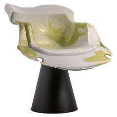 Poltrona Oiko Design Office VE01, plastica riciclata nera, stile moderno