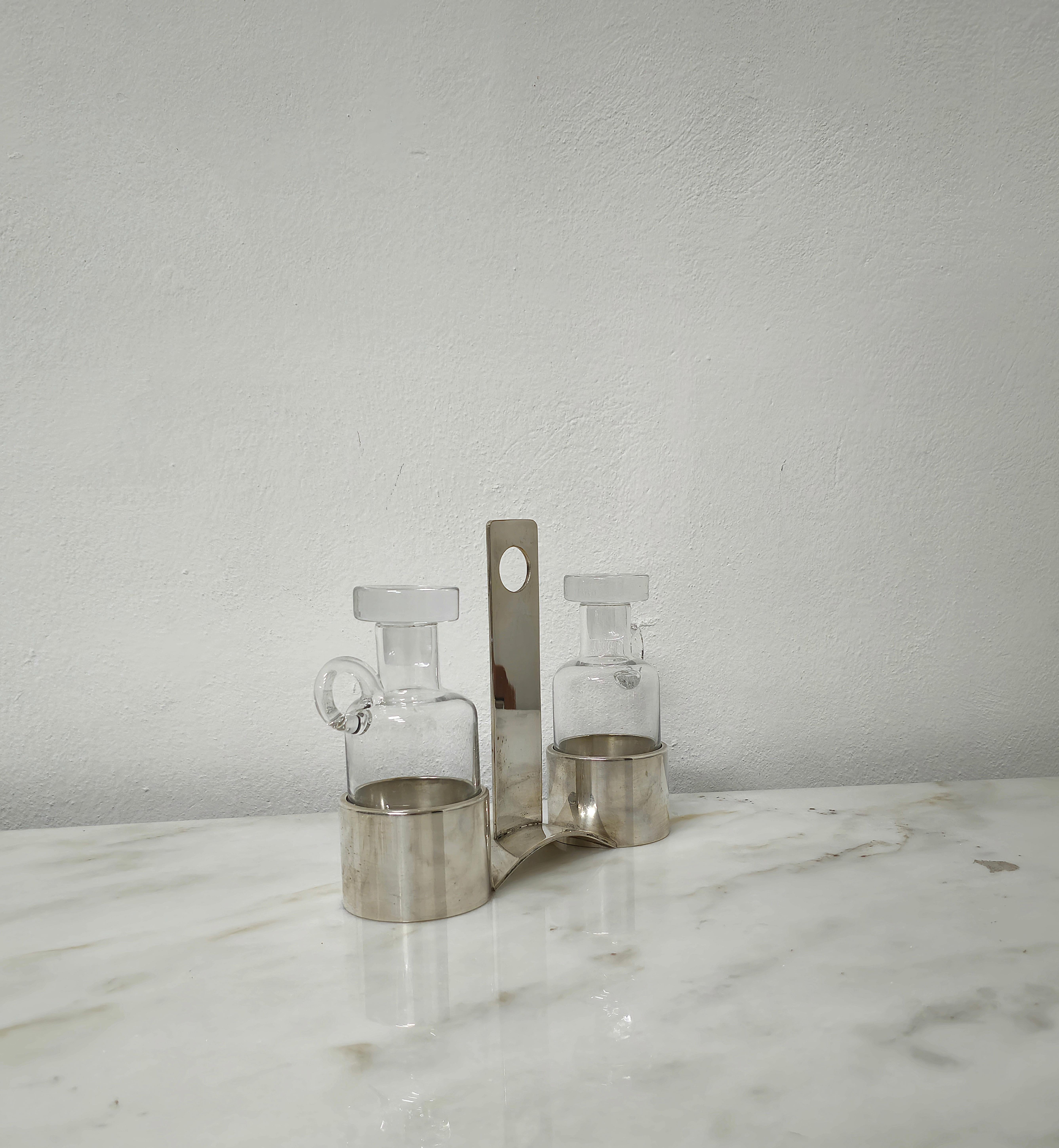 Oil and Vinegar Cruet Set Mid-Century Design Italy 1970s Vintage In Good Condition For Sale In Palermo, IT