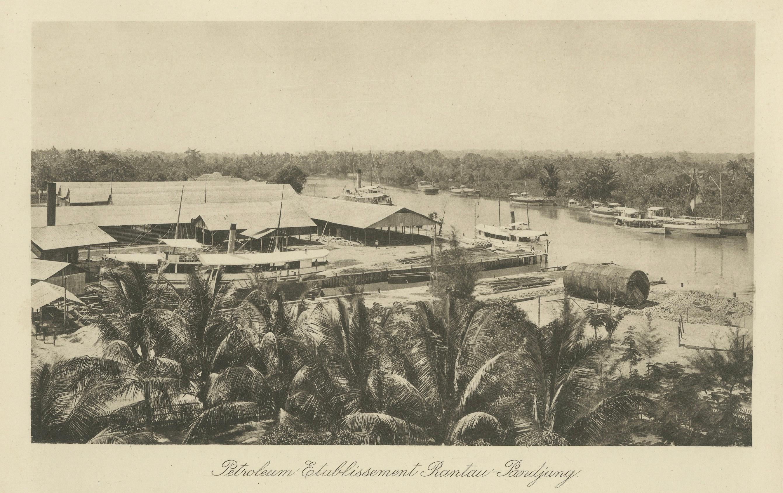 Néerlandais Industrie pétrolière à Rantau-Pandjang, Sumatra - Indes orientales néerlandaises, vers 1910 en vente