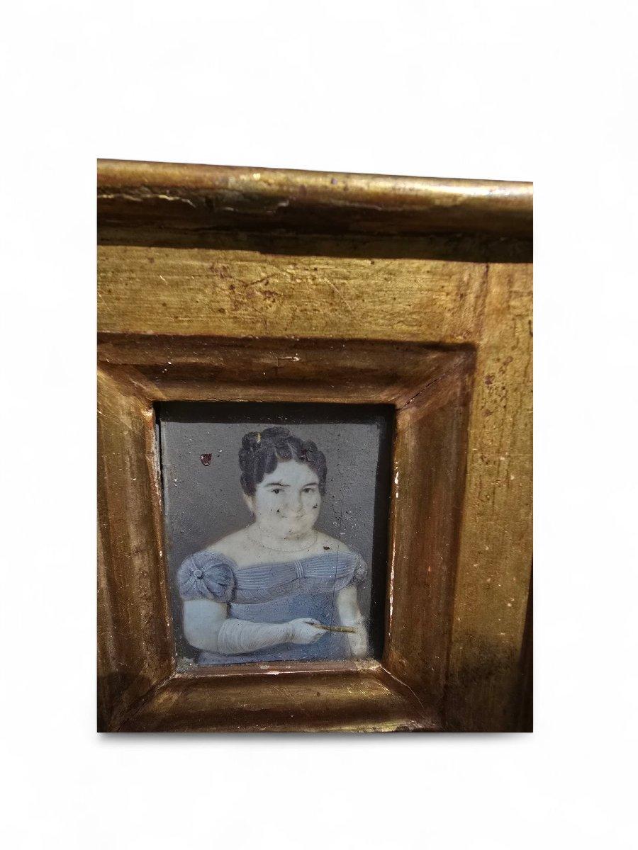 Ölminiatur von José de Roxas - Spanische Dame aus dem 19. (Handbemalt) im Angebot