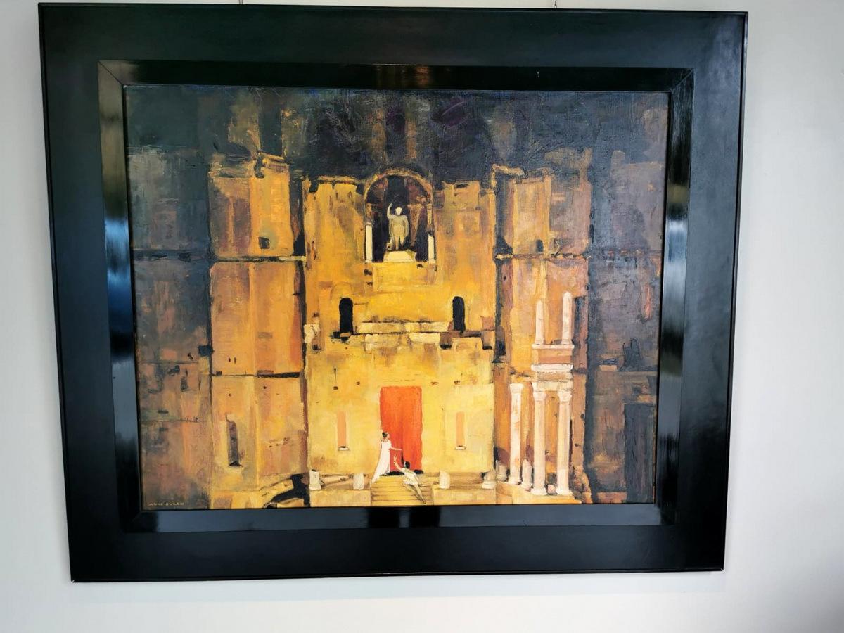  Oil painting on canvas, the painter has depicted a theatrical set, setting it in a Roman archaeological site, she has schematized the whole landscape, but recognizes the Temple of Mars in the Forum of Augustus in Rome, to emphasize and reinforce