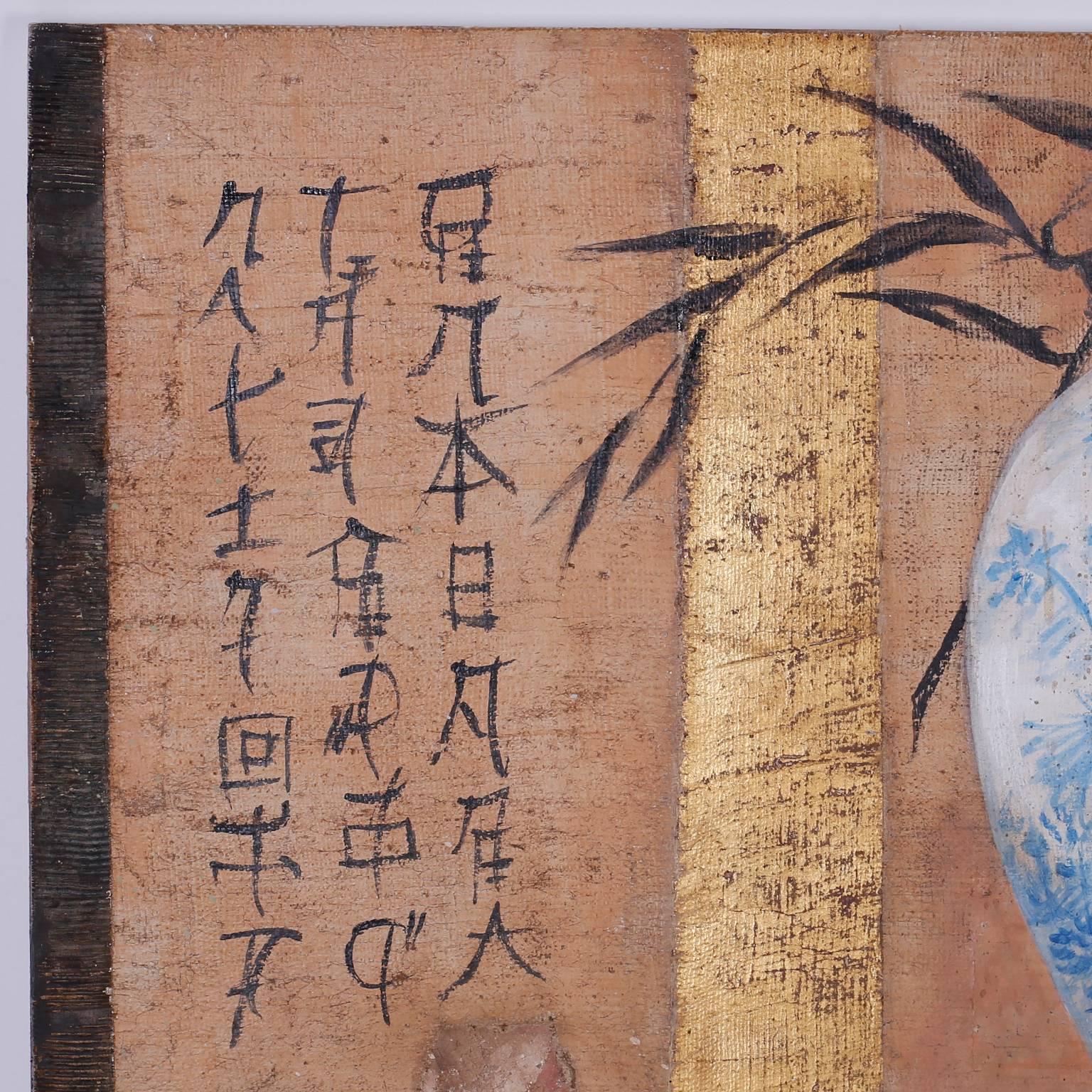 Pittura a olio e collage su iuta di un vaso cinese blu e bianco inserito in una realtà decostruita con una suggestiva miscela di tecniche. Eseguito in stile affresco. Firmato Jacques Lamy in basso a destra.