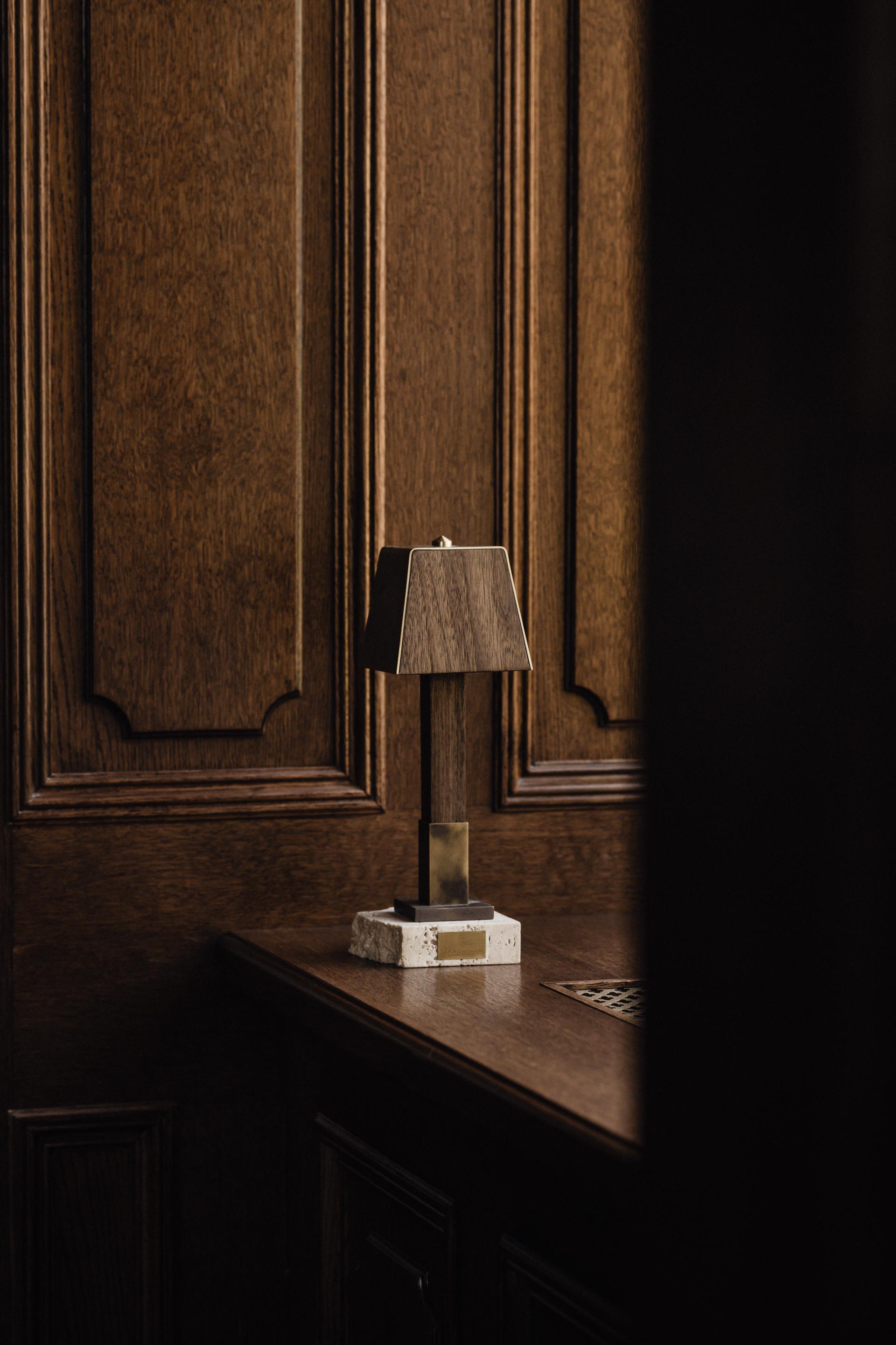 Oile lamp (coffee table lamp) For Sale 1