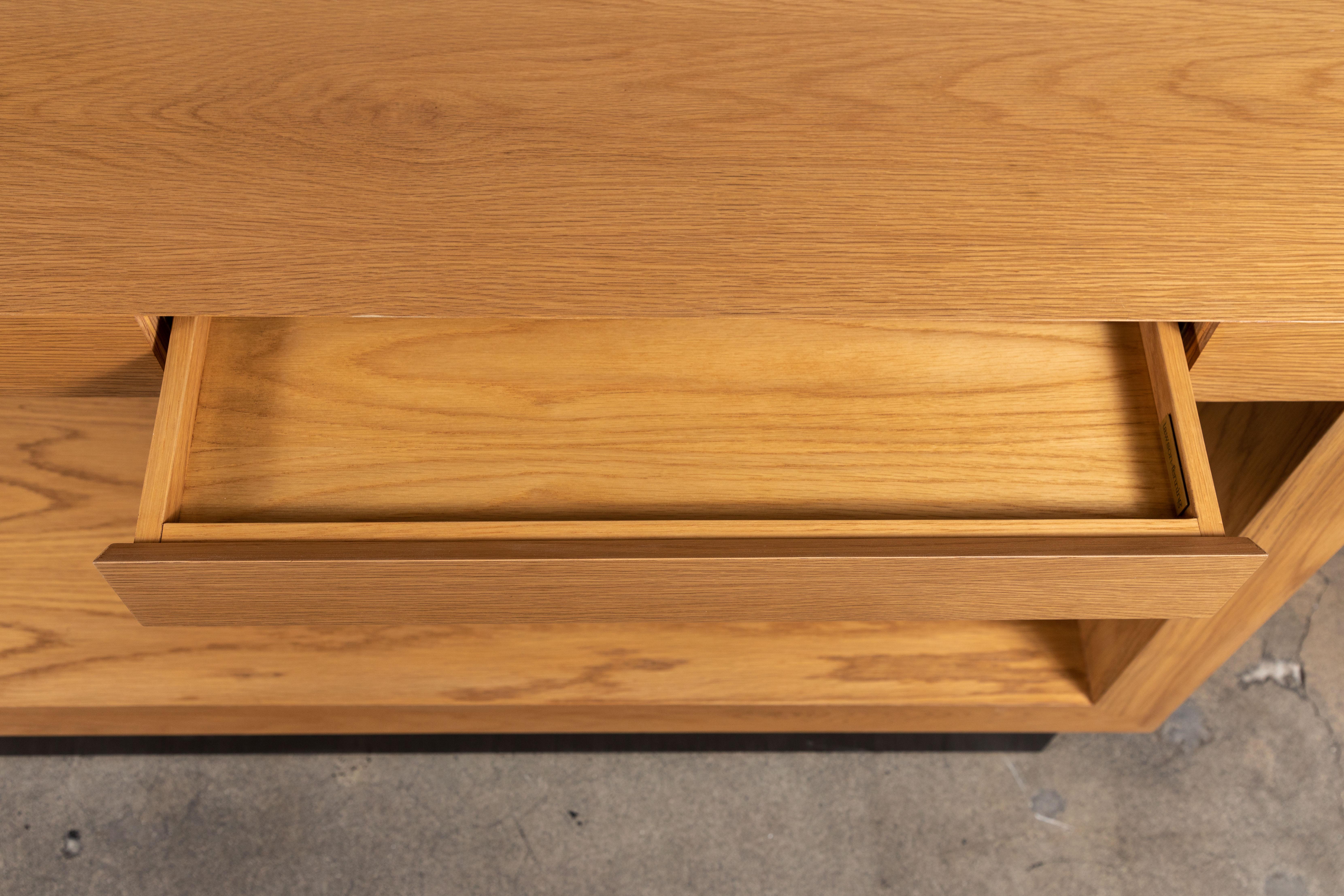 Oiled Oak Palisades Console with Blackened Brass Base by Lawson-Fenning In New Condition For Sale In Los Angeles, CA