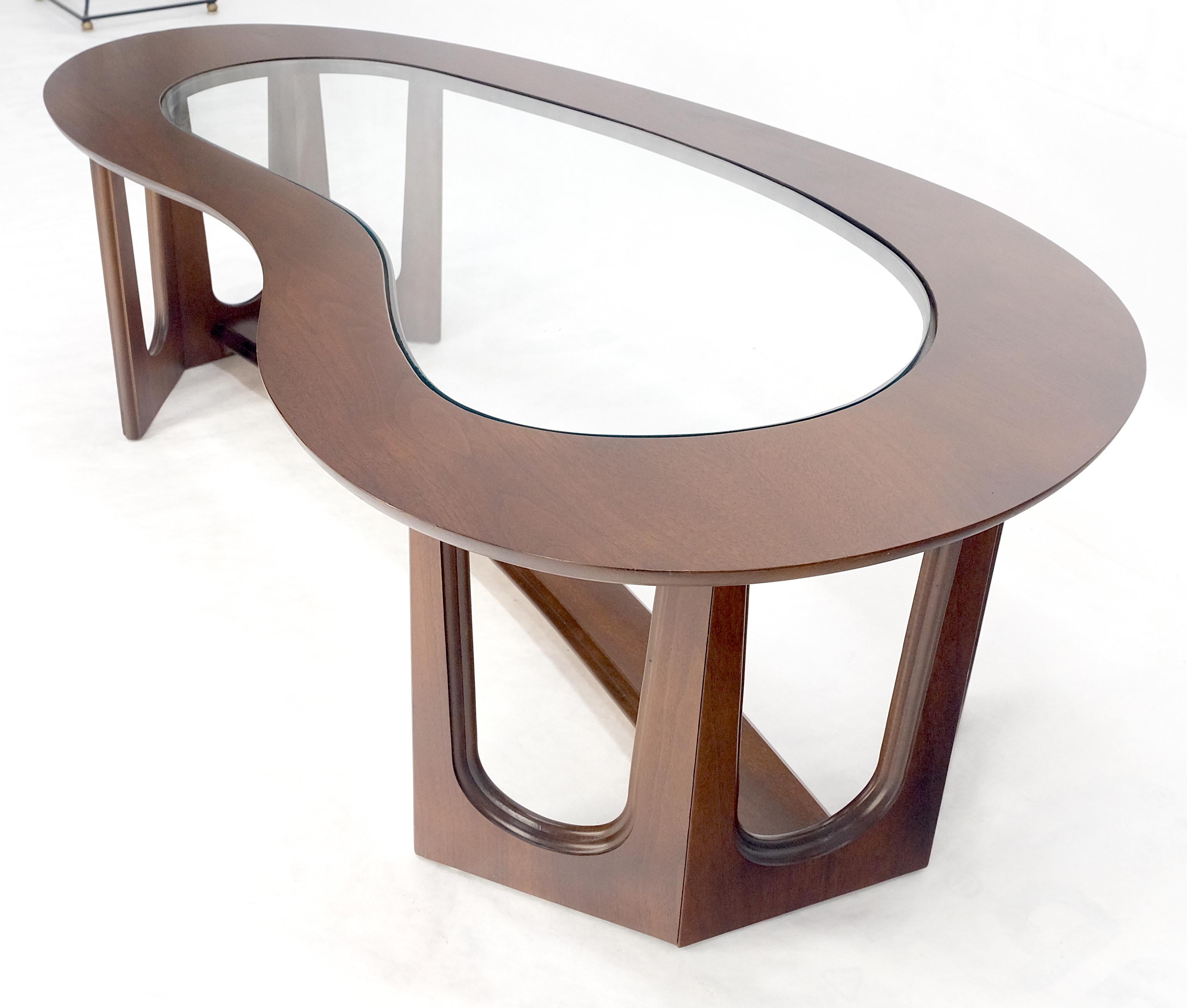 American Oiled Walnut Boomerang Kidney Shape Glass Top Stretcher Base Coffee Table Mint! For Sale