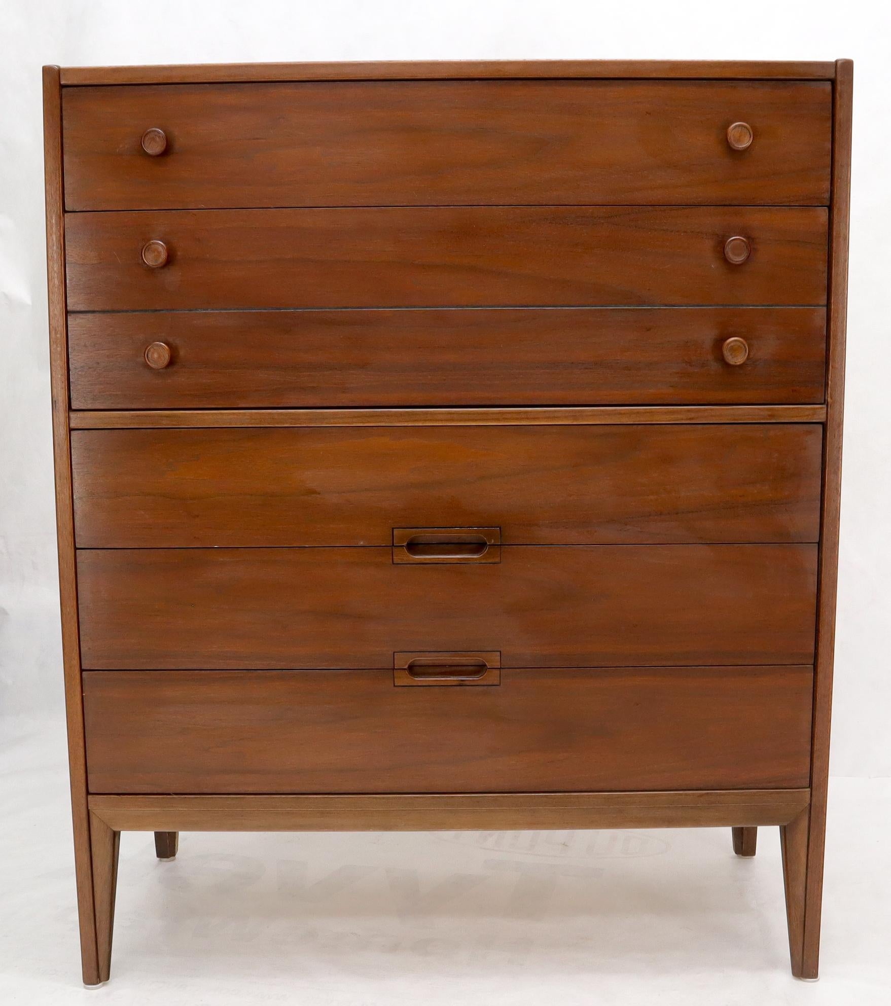 Oiled Walnut Mid-Century Modern Five Drawers Dresser Cabinet 5