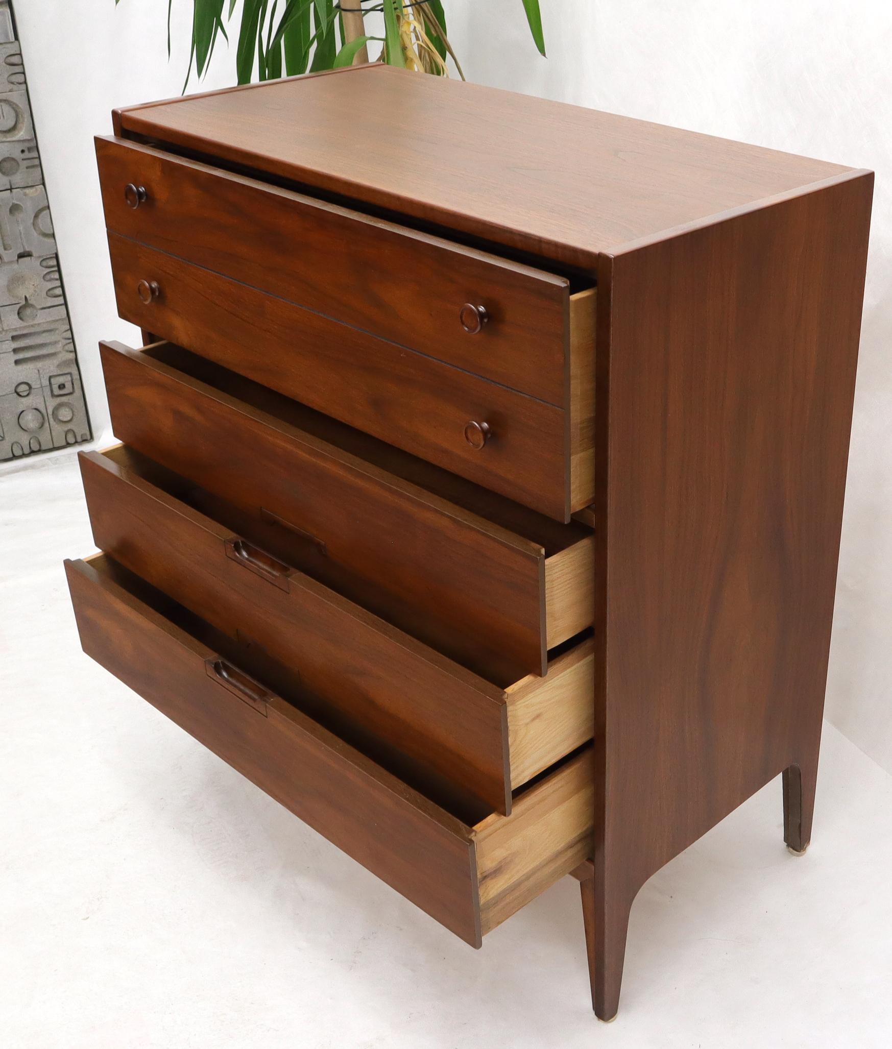 American Oiled Walnut Mid-Century Modern High Chest 4 Drawers Dresser For Sale