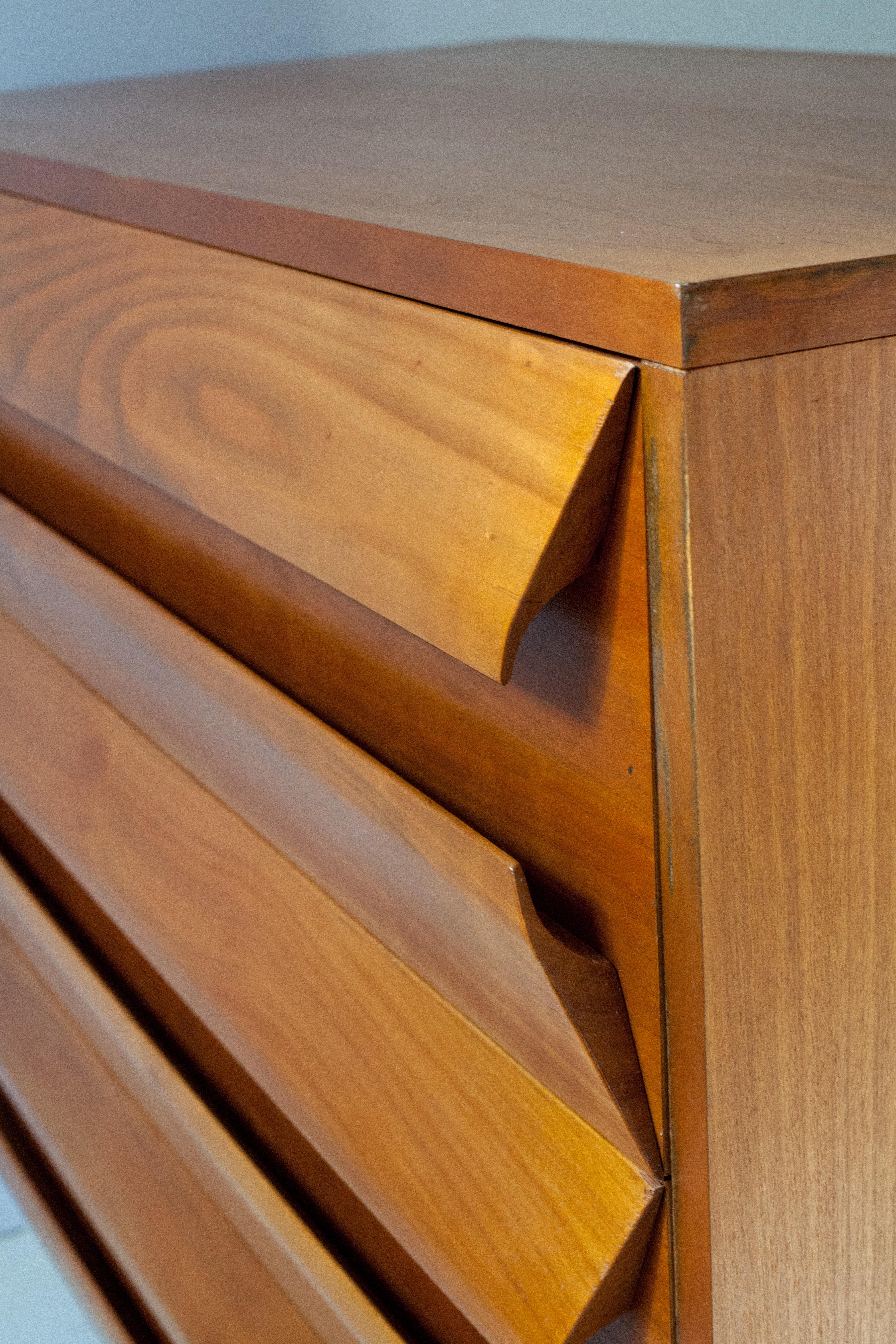 Late 20th Century Oiled White Oak Italian Chest of Drawers