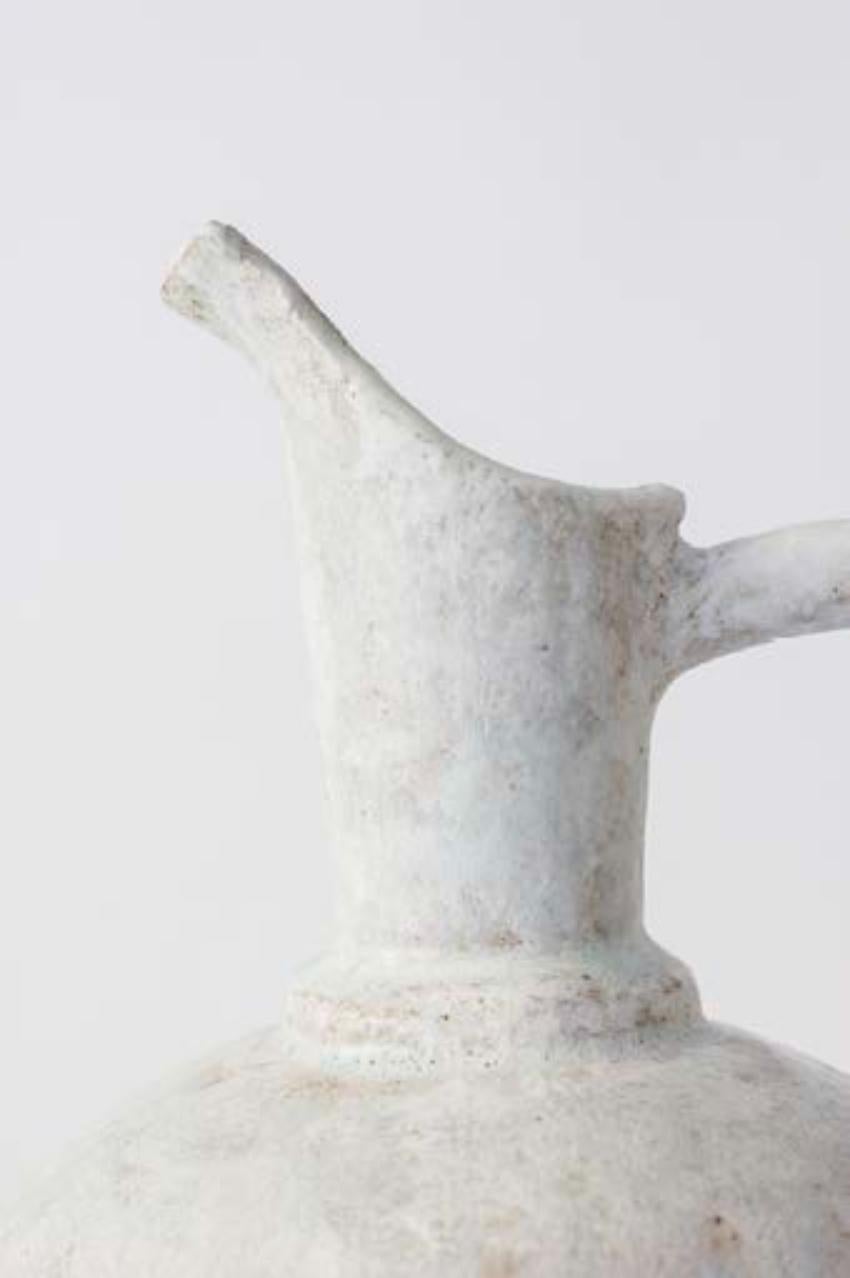Post-Modern Oinochoe Perla Stoneware Vase by Raquel Vidal and Pedro Paz