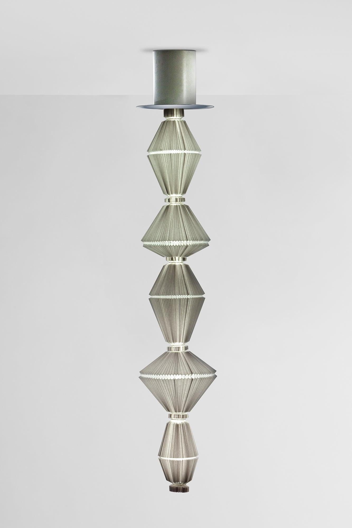 Oiphorique T PE Suspension Lamp by Atelier Oi for Parachilna In New Condition For Sale In Barcelona, Barcelona