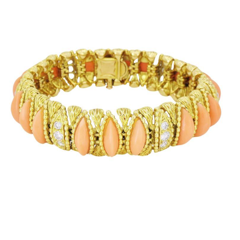 O.J. Perrin Coral Diamond Bracelet Vintage 18k Gold In Excellent Condition In Beverly Hills, CA