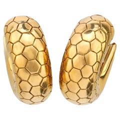 O.J. Perrin French 18k yellow gold hoop earrings