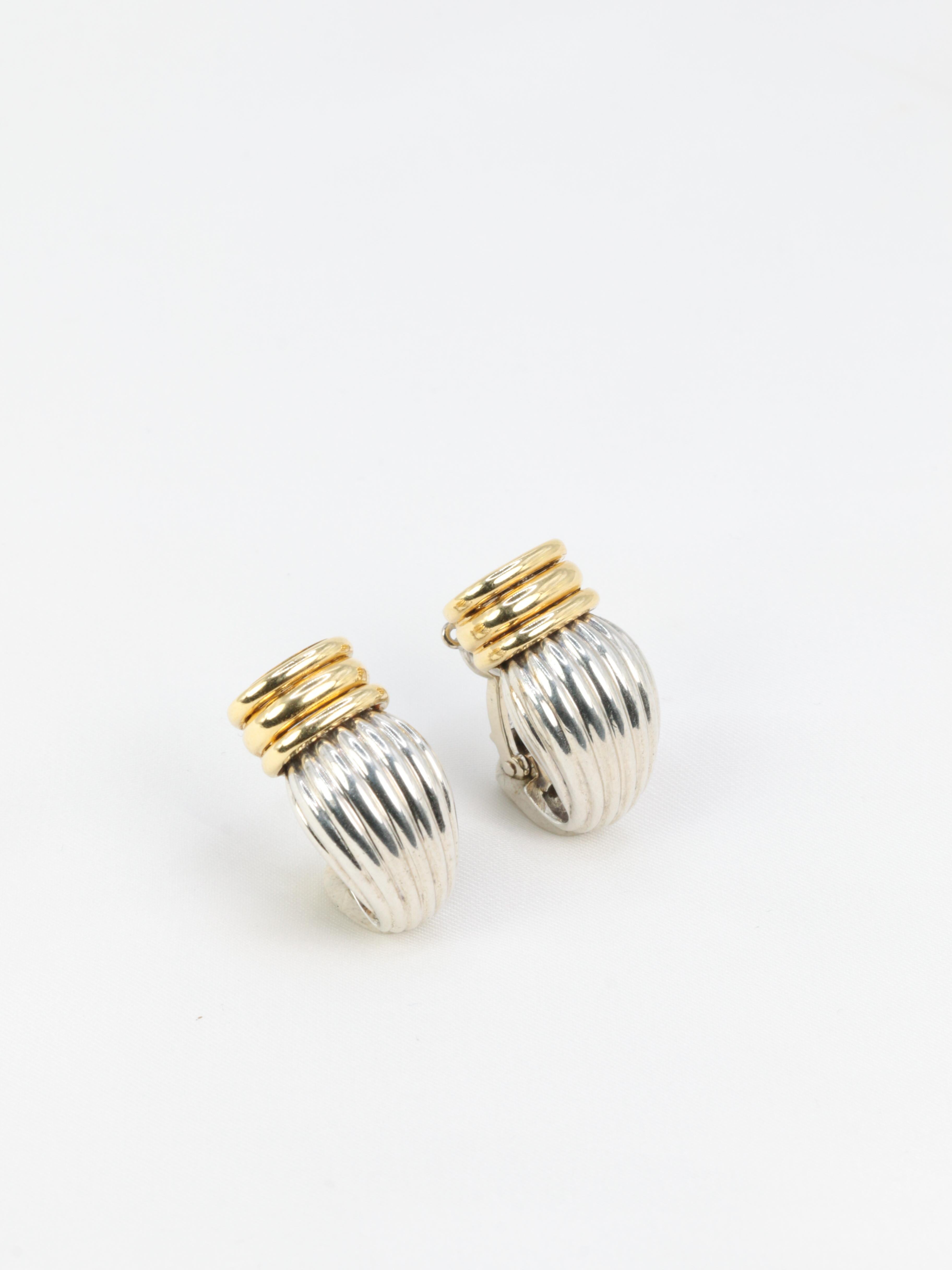 Oj Perrin Gold and Silver Earrings In Excellent Condition For Sale In PARIS, FR