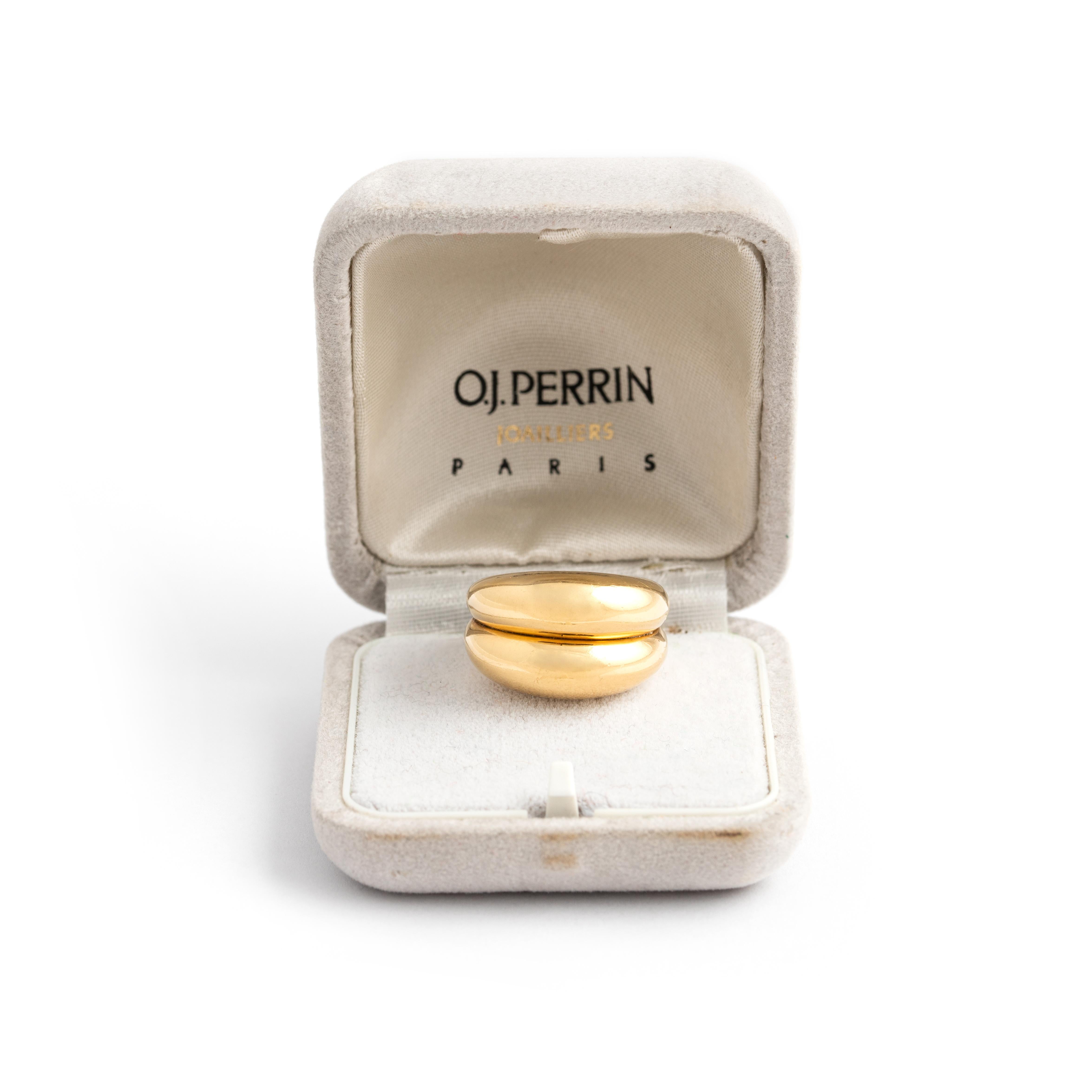 O.J. Perrin Yellow Gold 18K Ring. Collection Verona
French marks.
Signed and numbered.
Size: 54.

Original case.