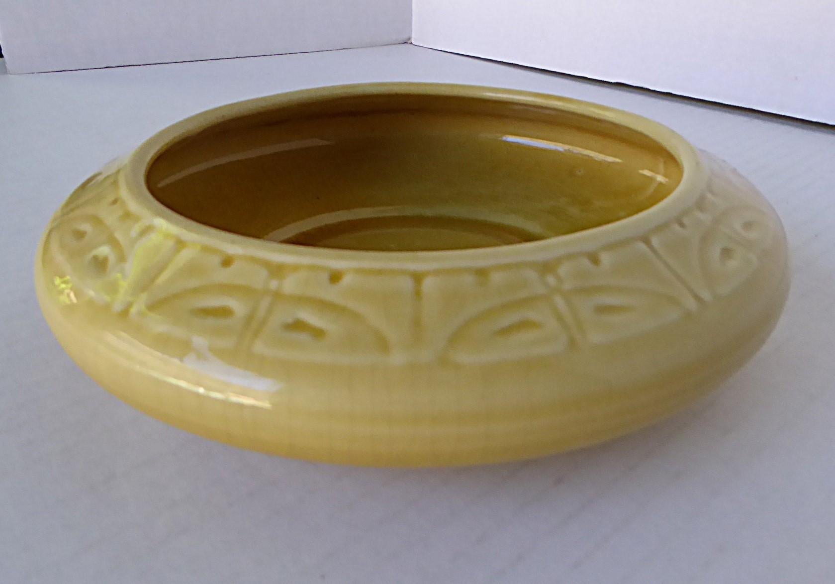 Céramique Art Deco Red Wing Art Pottery Ceramic Bowl / CachePot Model #176 circa 1930 en vente