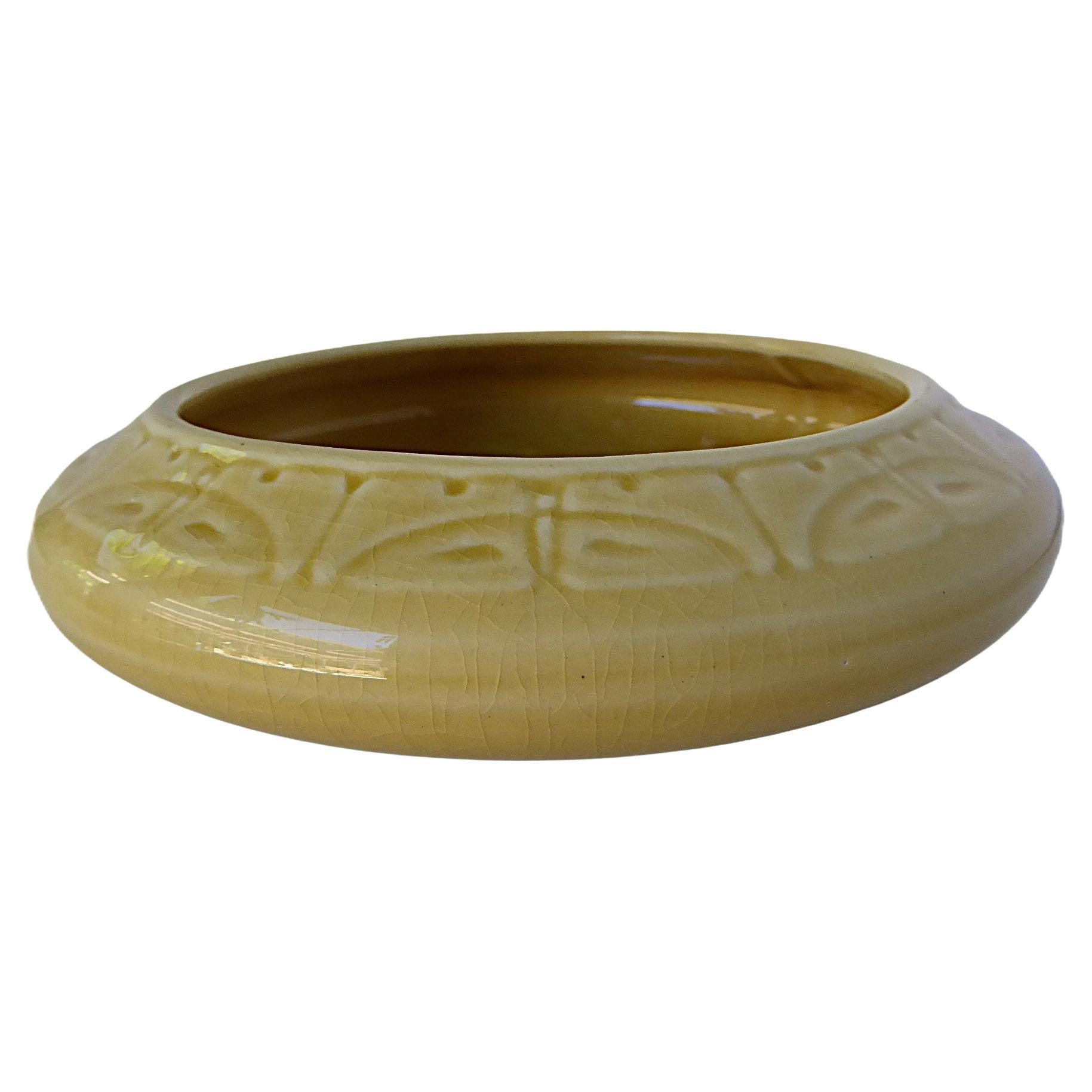 Art Deco Red Wing Art Pottery Ceramic Bowl / CachePot Model #176 circa 1930 en vente