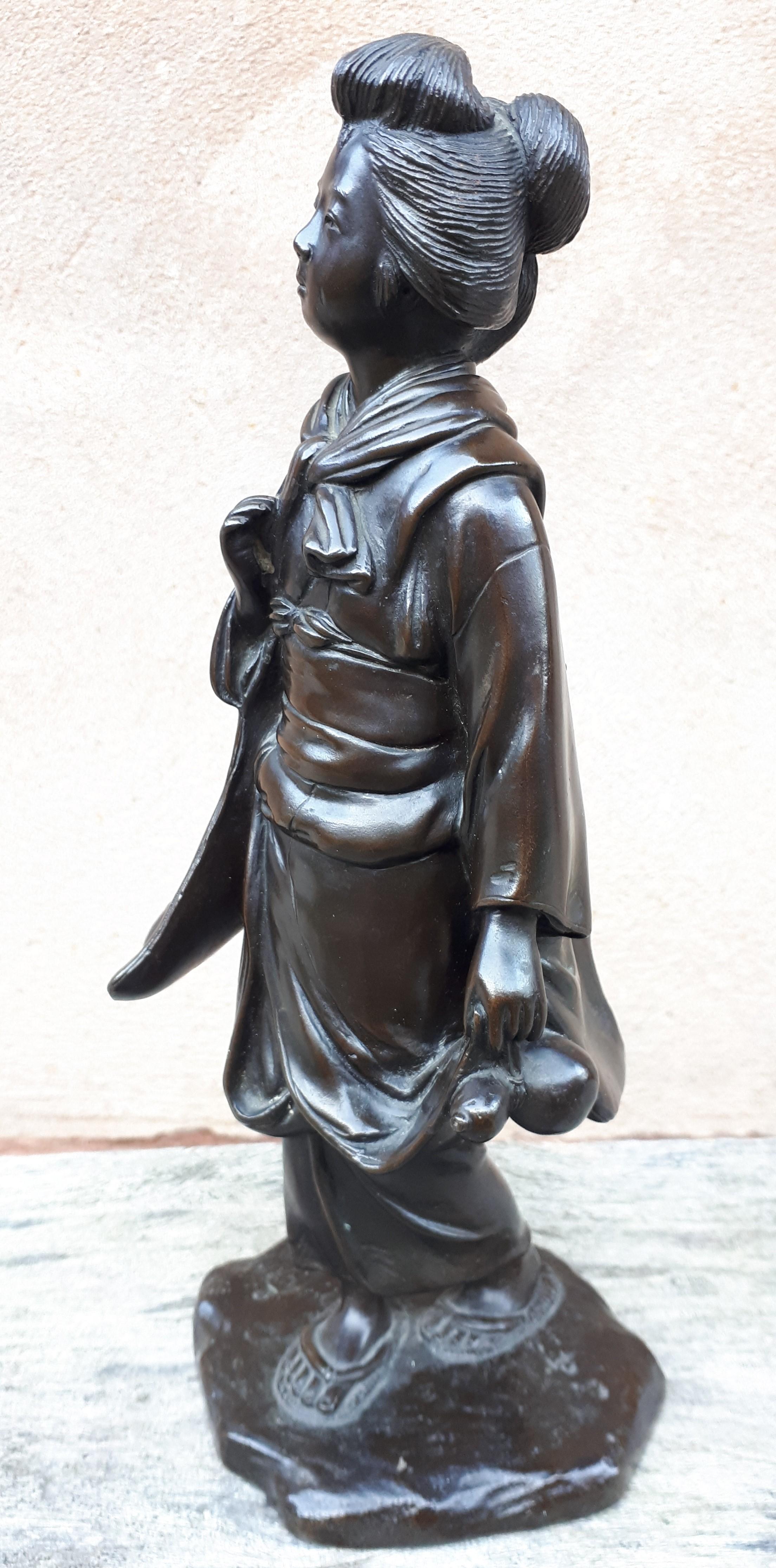 Okimono – Bronzeskulptur von Genryusai Seiya, Japan, Meiji-Ära im Angebot 1