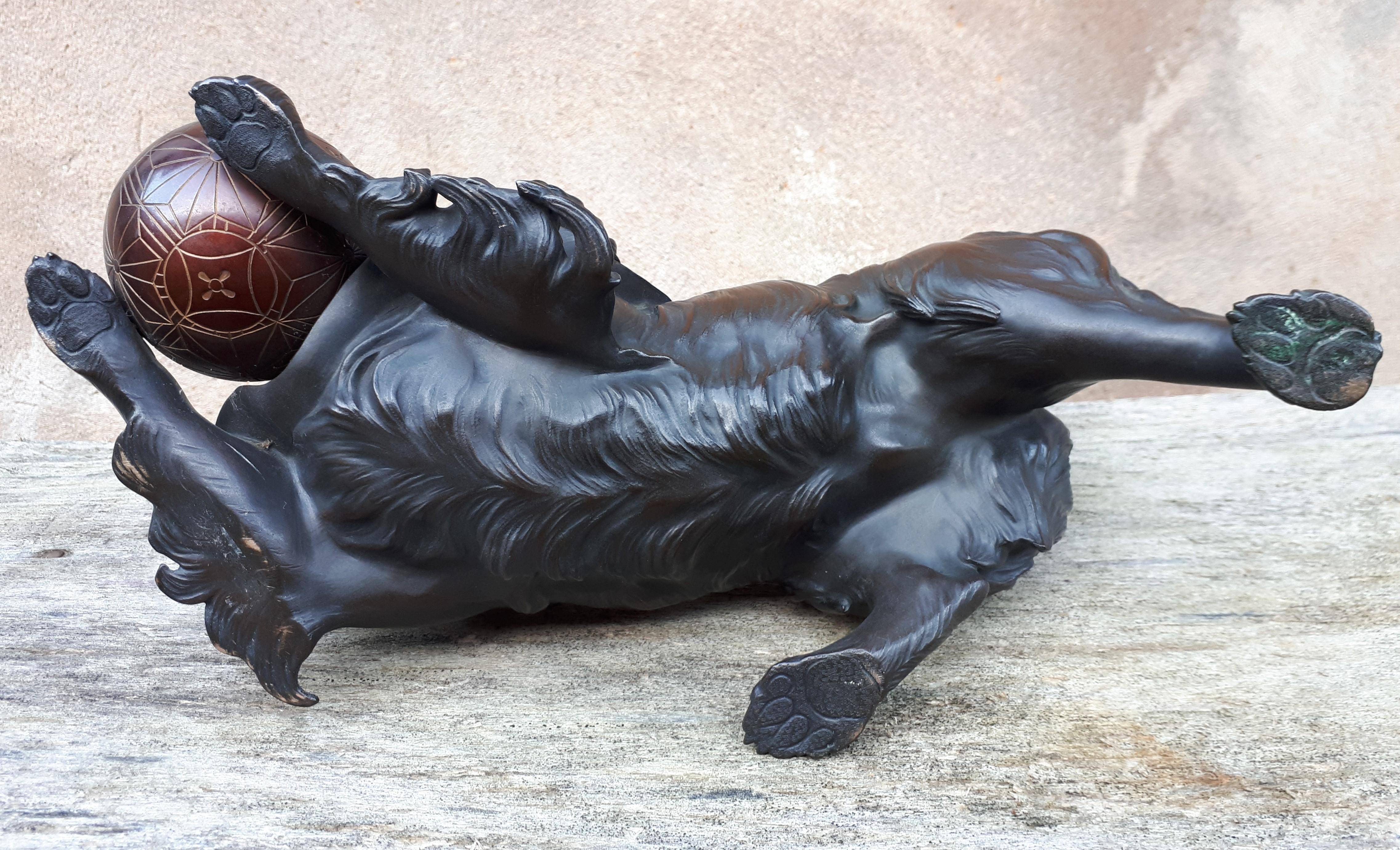 Okimono - Bronze Sculpture of a chinese / japanese puppy, Japan Meiji Era For Sale 6