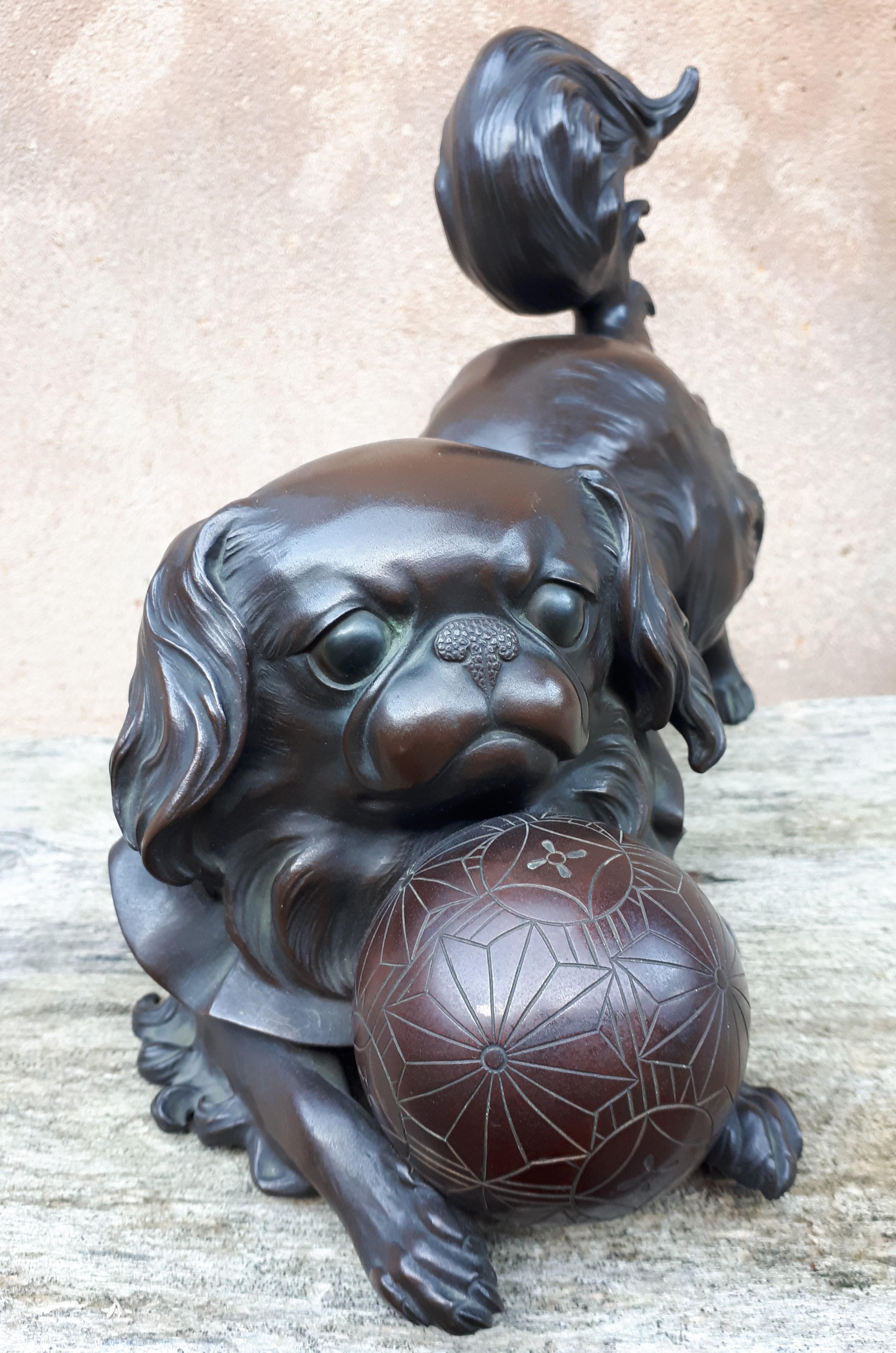 Japanese Okimono - Bronze Sculpture of a chinese / japanese puppy, Japan Meiji Era For Sale