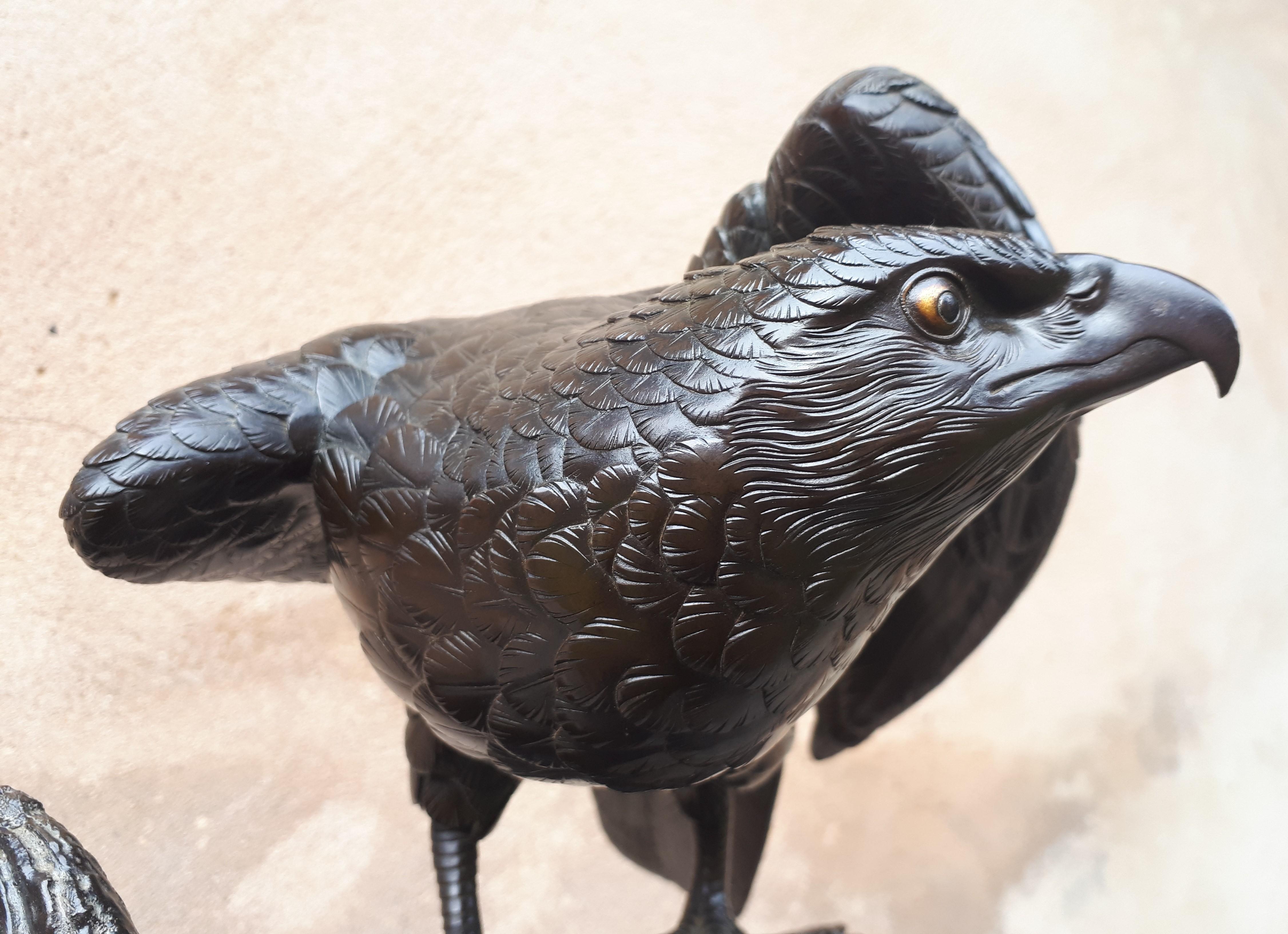 Okimono - Bronze Sculpture Of An Eagle, Japan Meiji Era For Sale 9