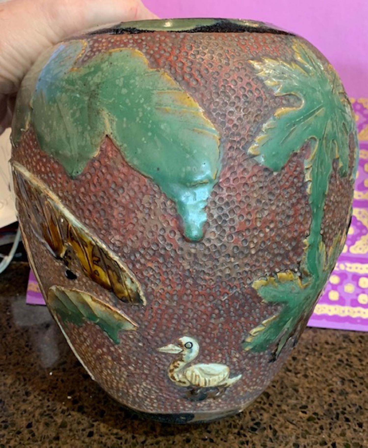 Okinawan Nineteenth Century Ryukyu Kingdom Second Dynasty Tsuboya Ware Urn In Good Condition For Sale In Stockbridge, MA