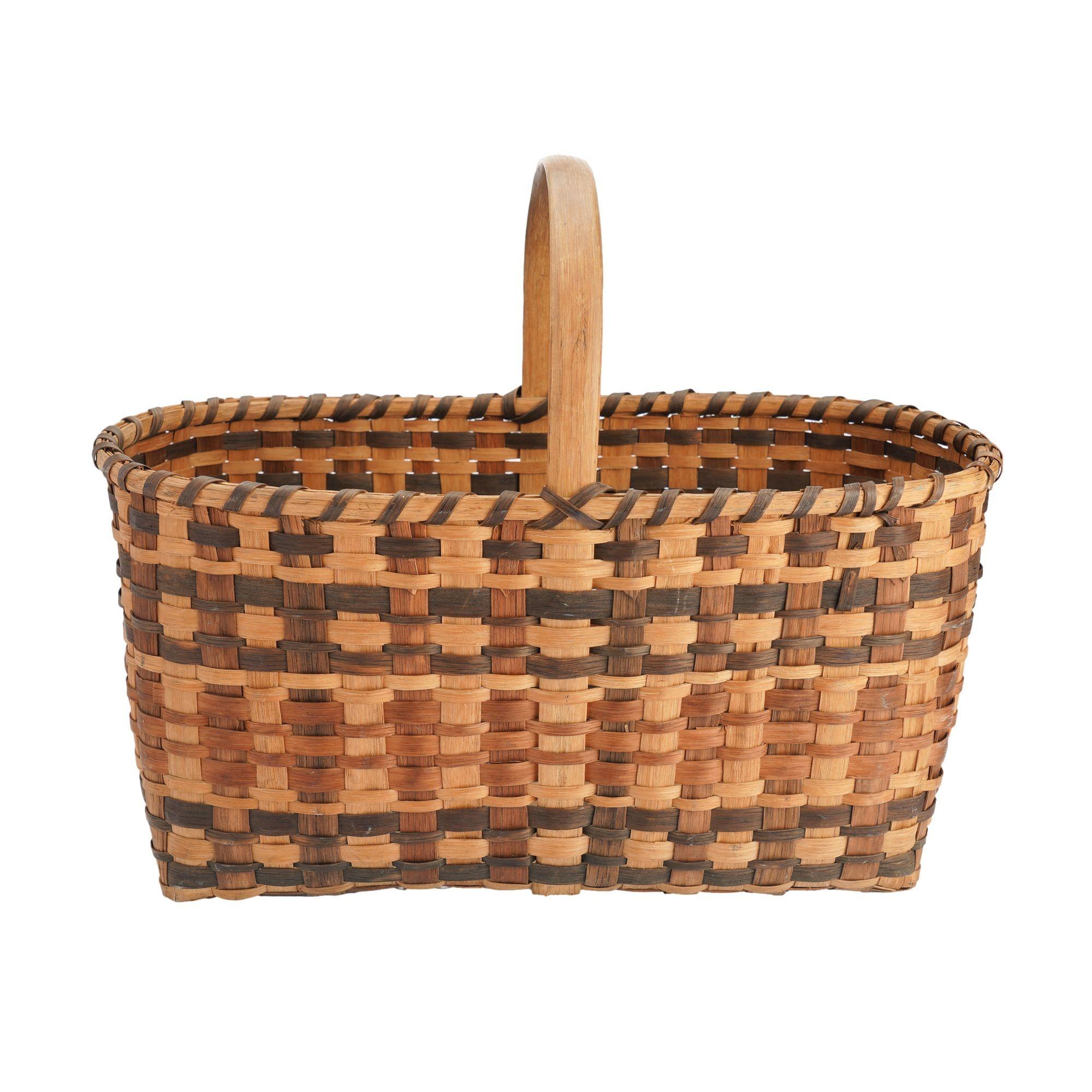 Oklahoma Cherokee woven split oak rectangular basket with handle, 1900’s In Excellent Condition For Sale In Kenilworth, IL