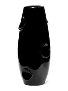 OKO / Vaso nero di Malwina Konopacka
