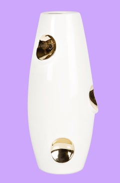 Vaso in ceramica oro OKO di Malwina Konopacka