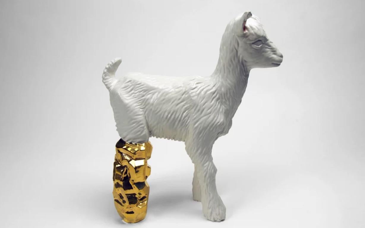 Modern Okuwin by the Lost Camp, Porcelain Sculpture with Gold Luster  For Sale