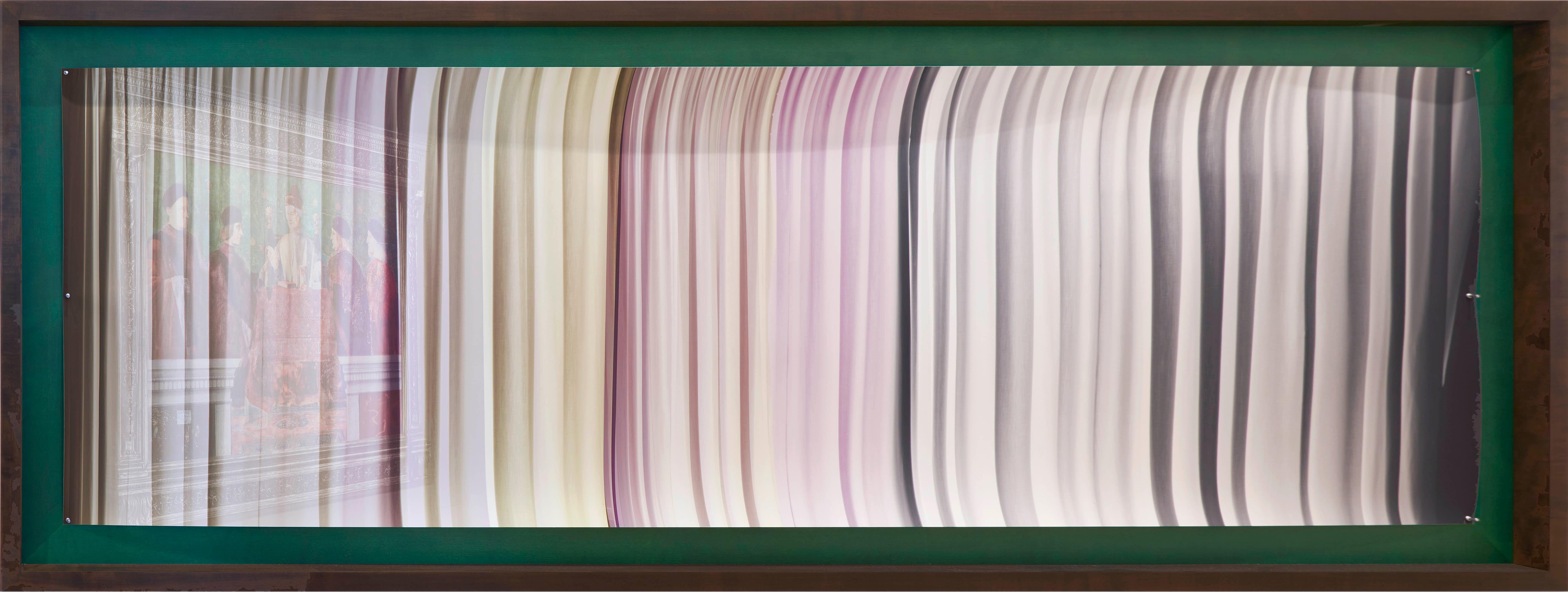 Ola Kolehmainen (*1964, Finlandia)
Leonardo Loredan con i suoi figli (Bellini MCCCCC/VII), 2024
Stampa a getto d'inchiostro opaca di qualità archivistica, in cornice da artista senza vetro
99 × 313 cm (39 × 123 1/4 in.)
Edizione di 6 (#1/6)

Stampa