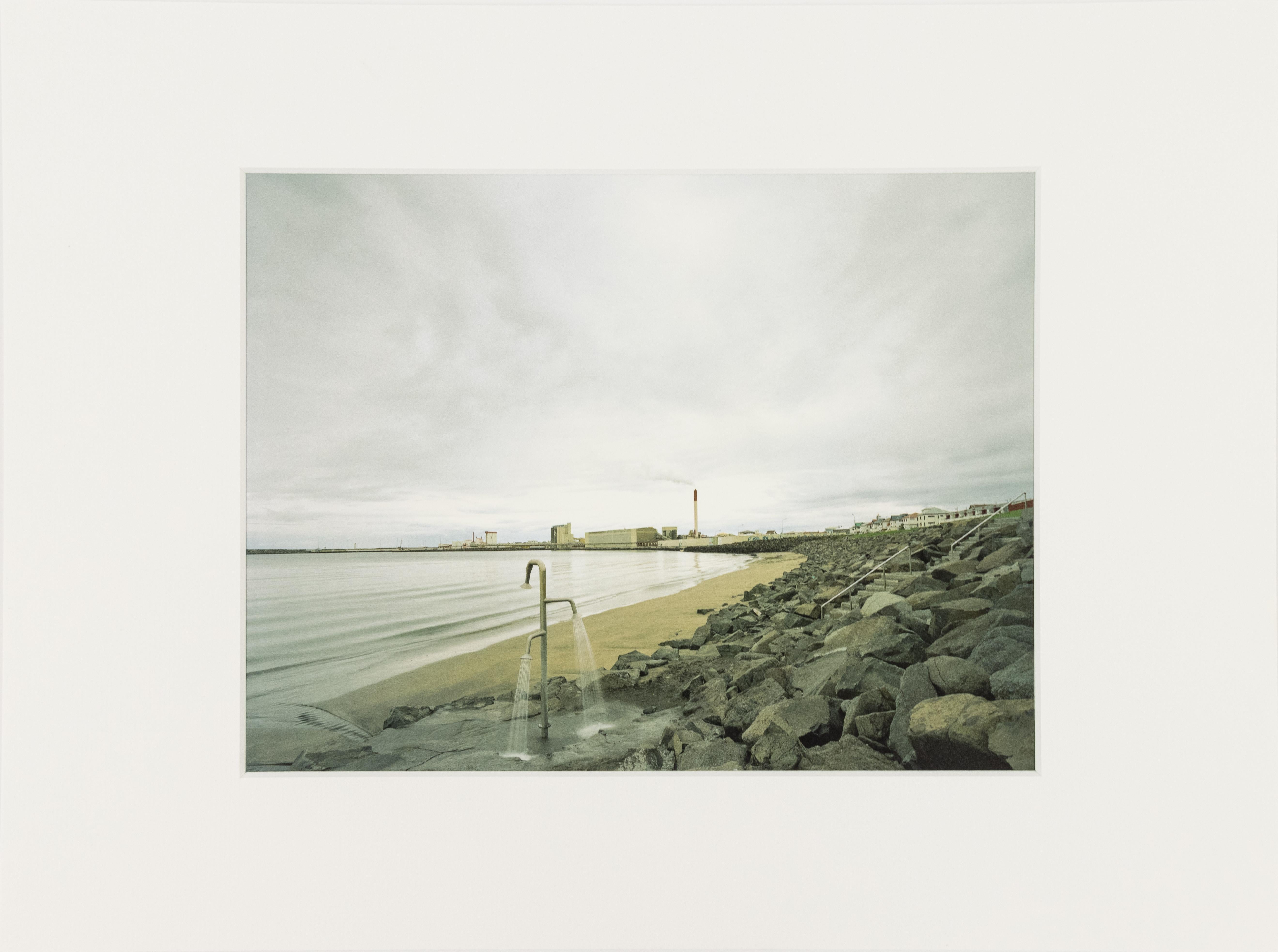 Akranes Strand 07/2002, Contemporary Landscape Photography im Angebot 1