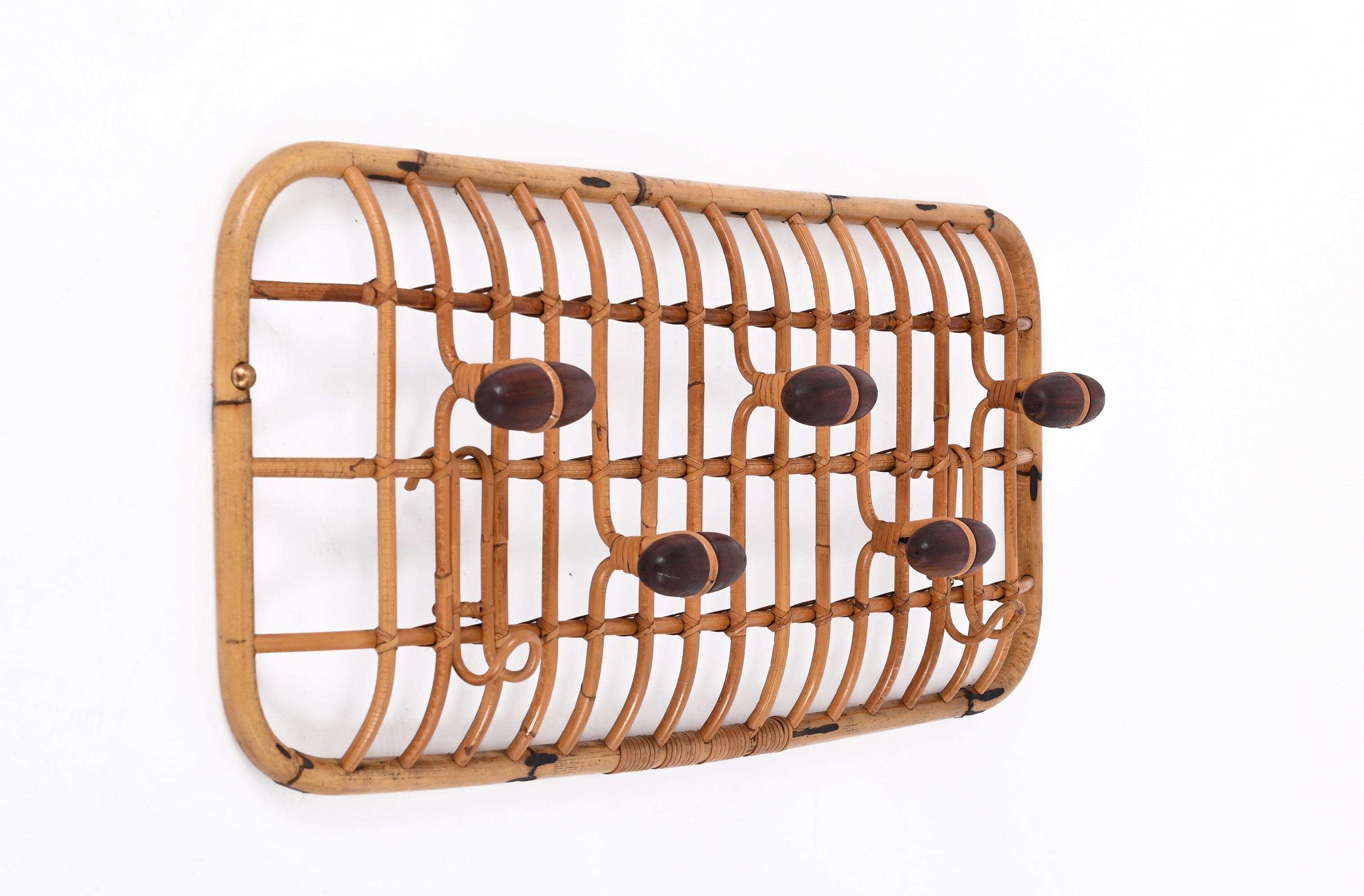 Mid-Century Modern Porte-manteaux italien en bambou et rotin de Olaf von Bohr pour Bonacina, Italie, années 1960 en vente