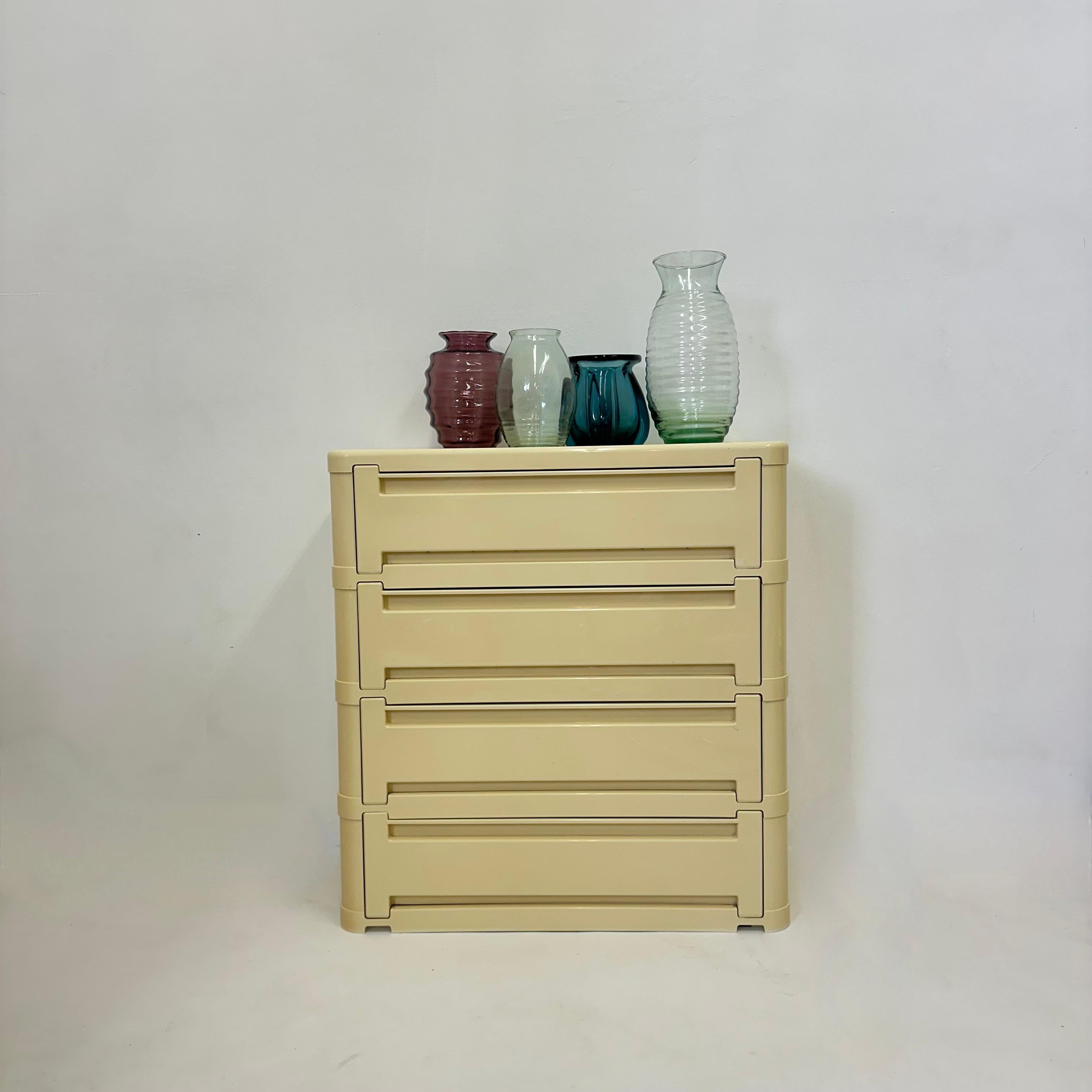 Italiano Olaf von Bohr per Kartell Mod. 4963 Cassettiera, Italia anni '70 in vendita
