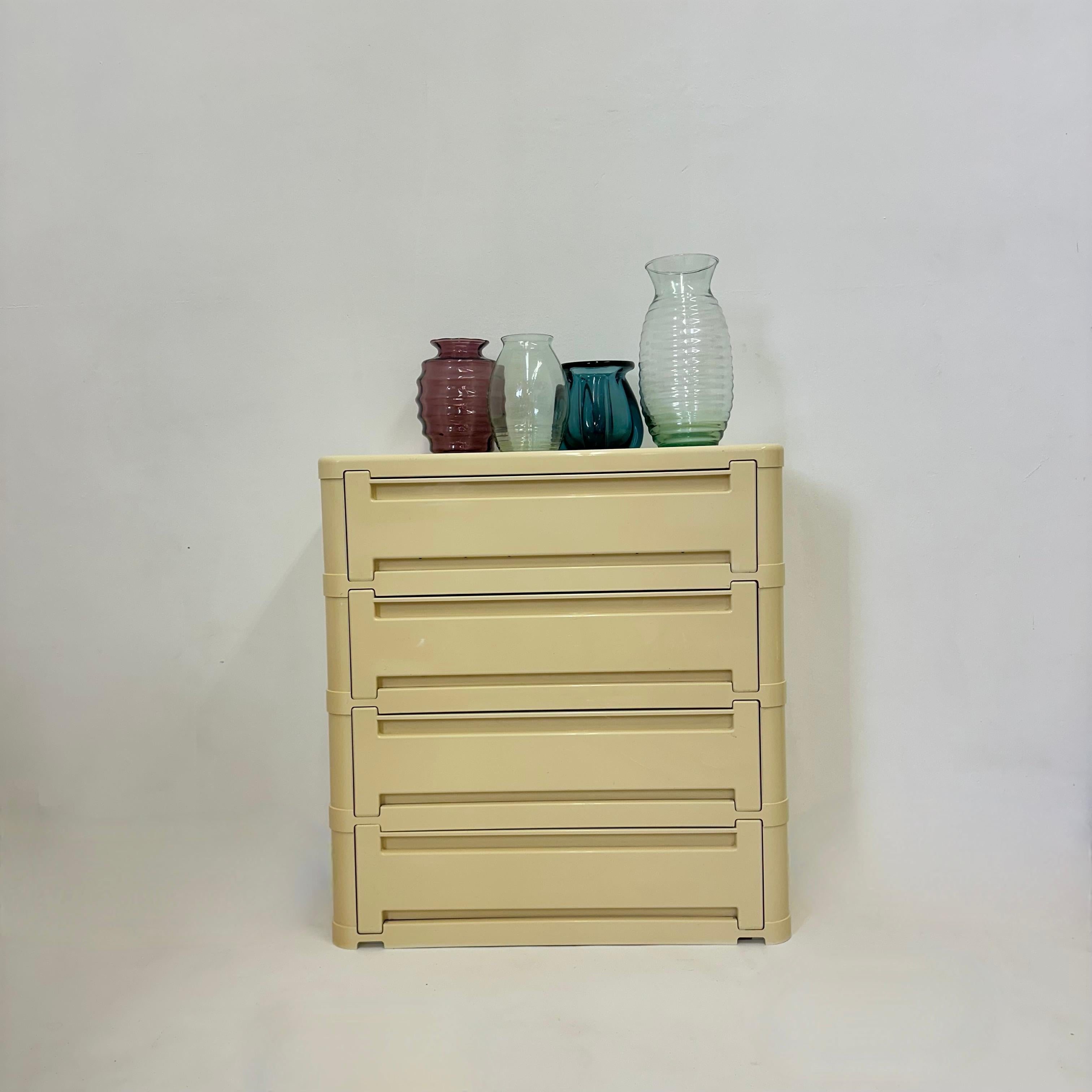 Olaf von Bohr per Kartell Mod. 4963 Cassettiera, Italia anni '70 In condizioni buone in vendita a Delft, NL
