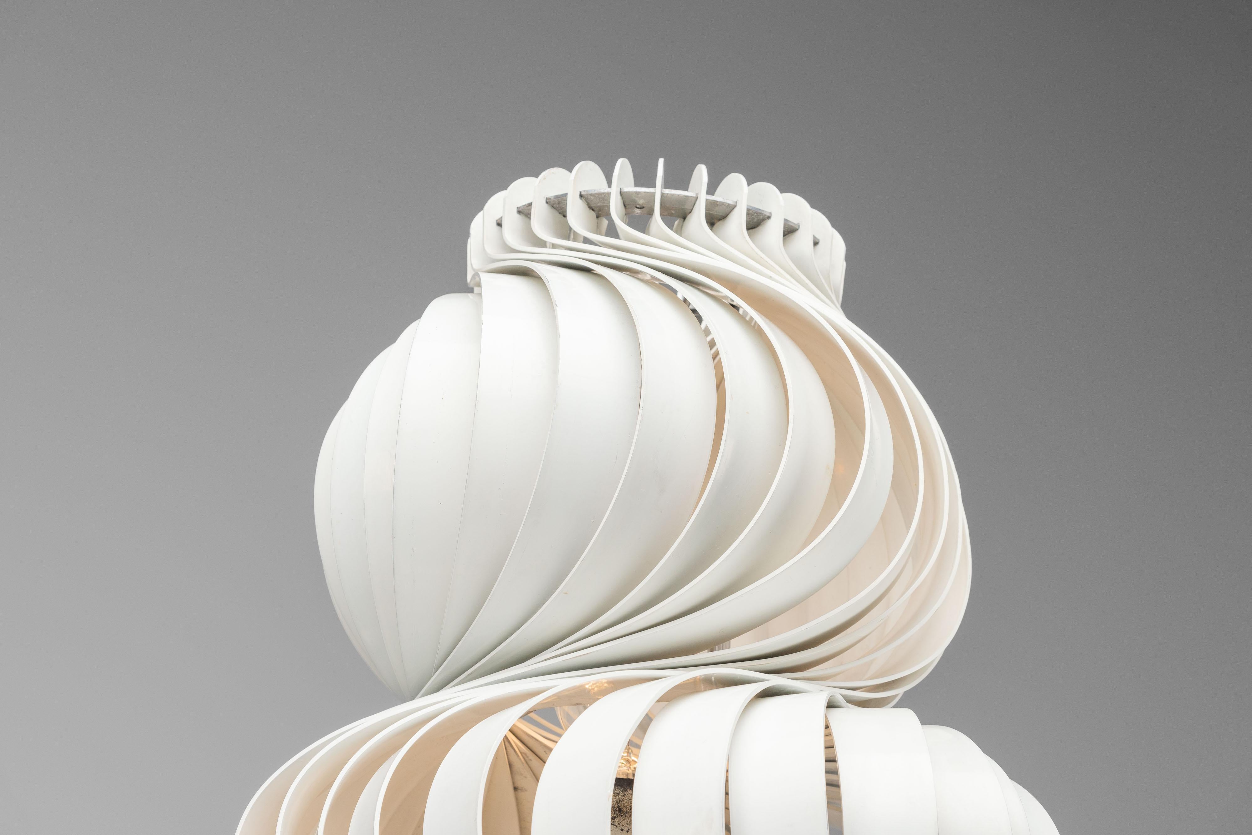 Olaf von Bohr Medusa table lamp Valenti Italy 1968 For Sale 2