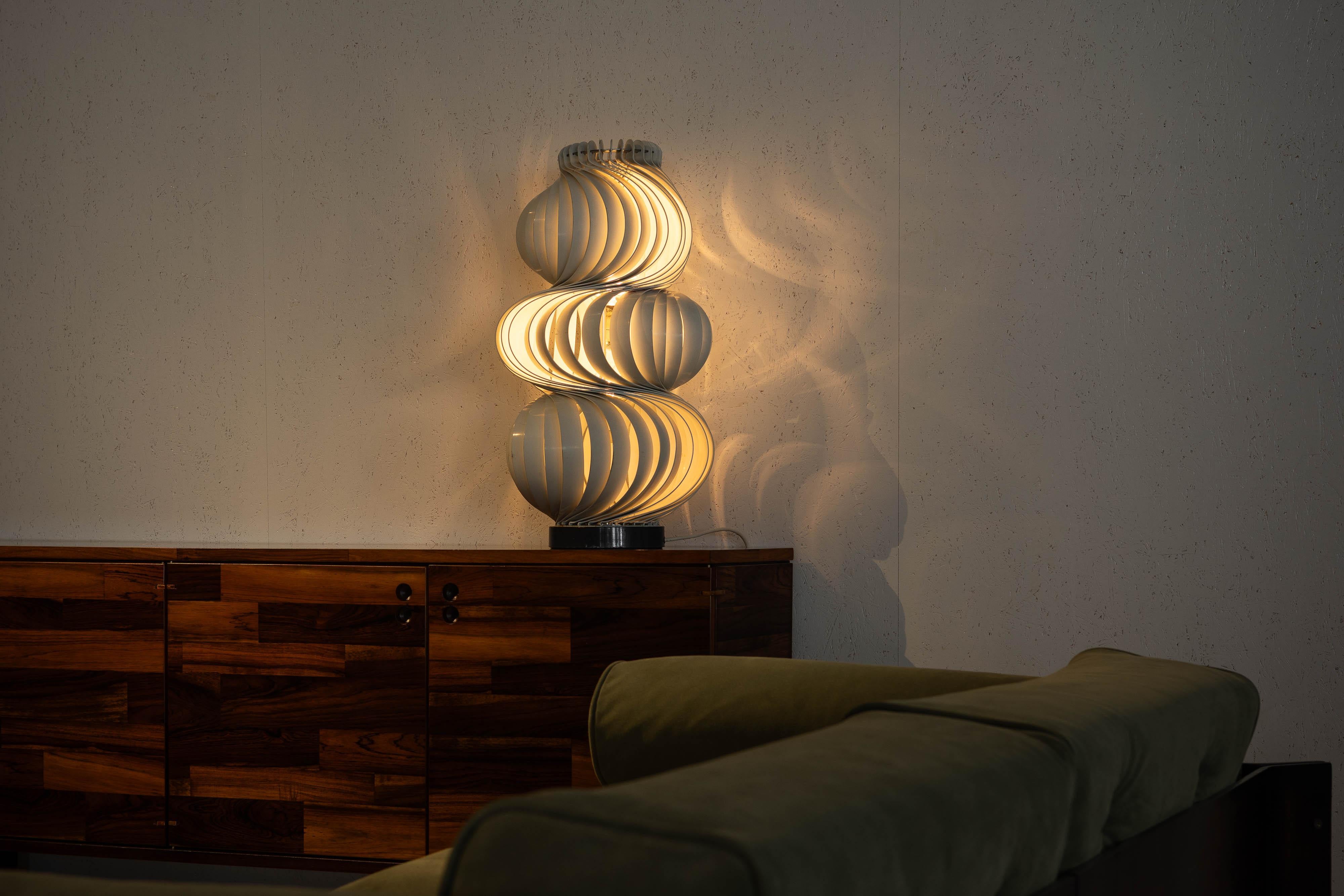 Mid-Century Modern Olaf von Bohr Medusa table lamp Valenti Italy 1968 For Sale