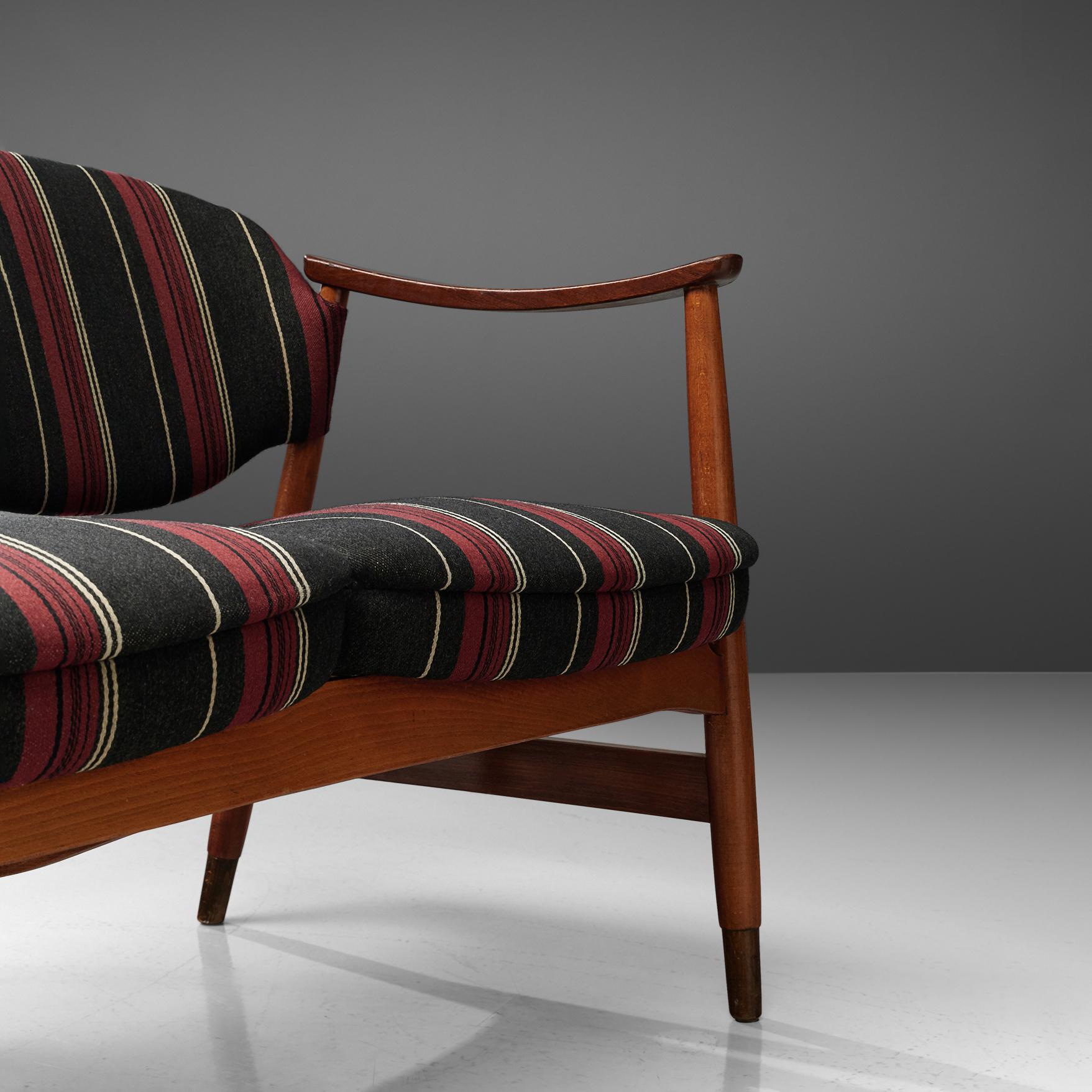 Olav Anker Hessen Settee in Mahogany and Striped Upholstery In Good Condition In Waalwijk, NL