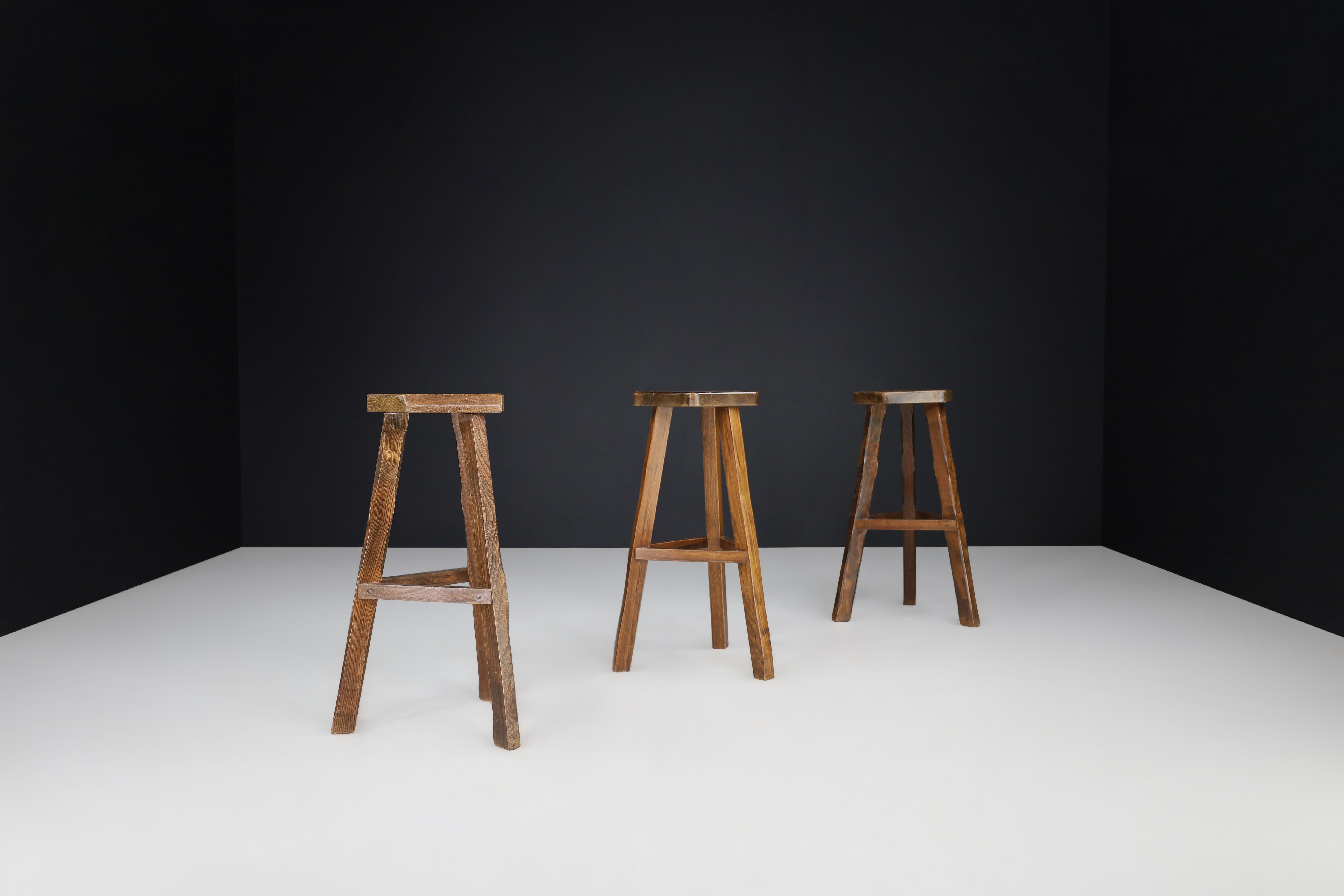 Olavi Hänninen Brutalist Elm Wood Bar Stools, Finland 1960s 3