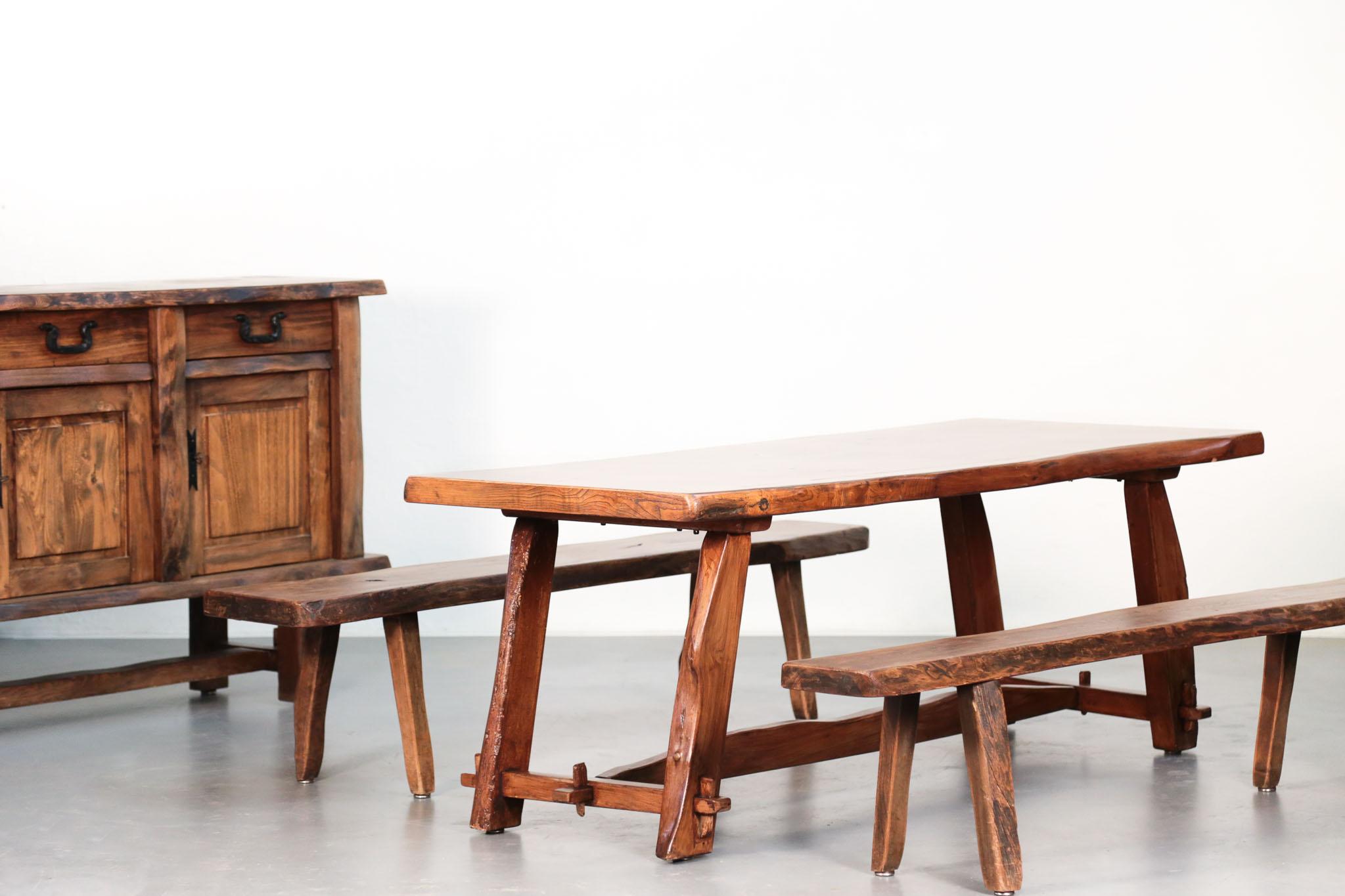 Dining room set by Olavi Hanninen for Mikko Nupponen.
Made of elm.