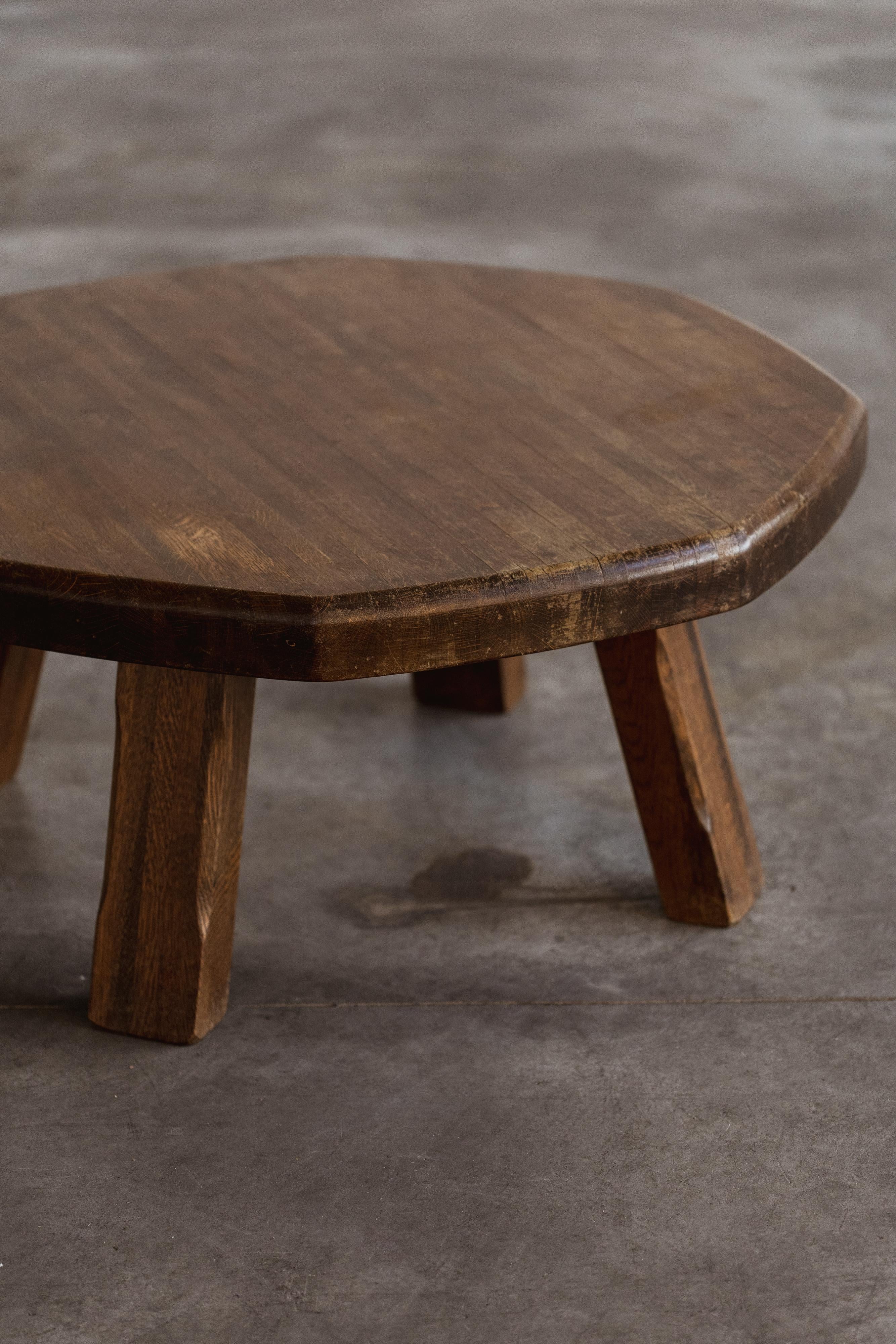 Français Table basse primitive Olavi Hanninen pour Aranjou, 1960 en vente