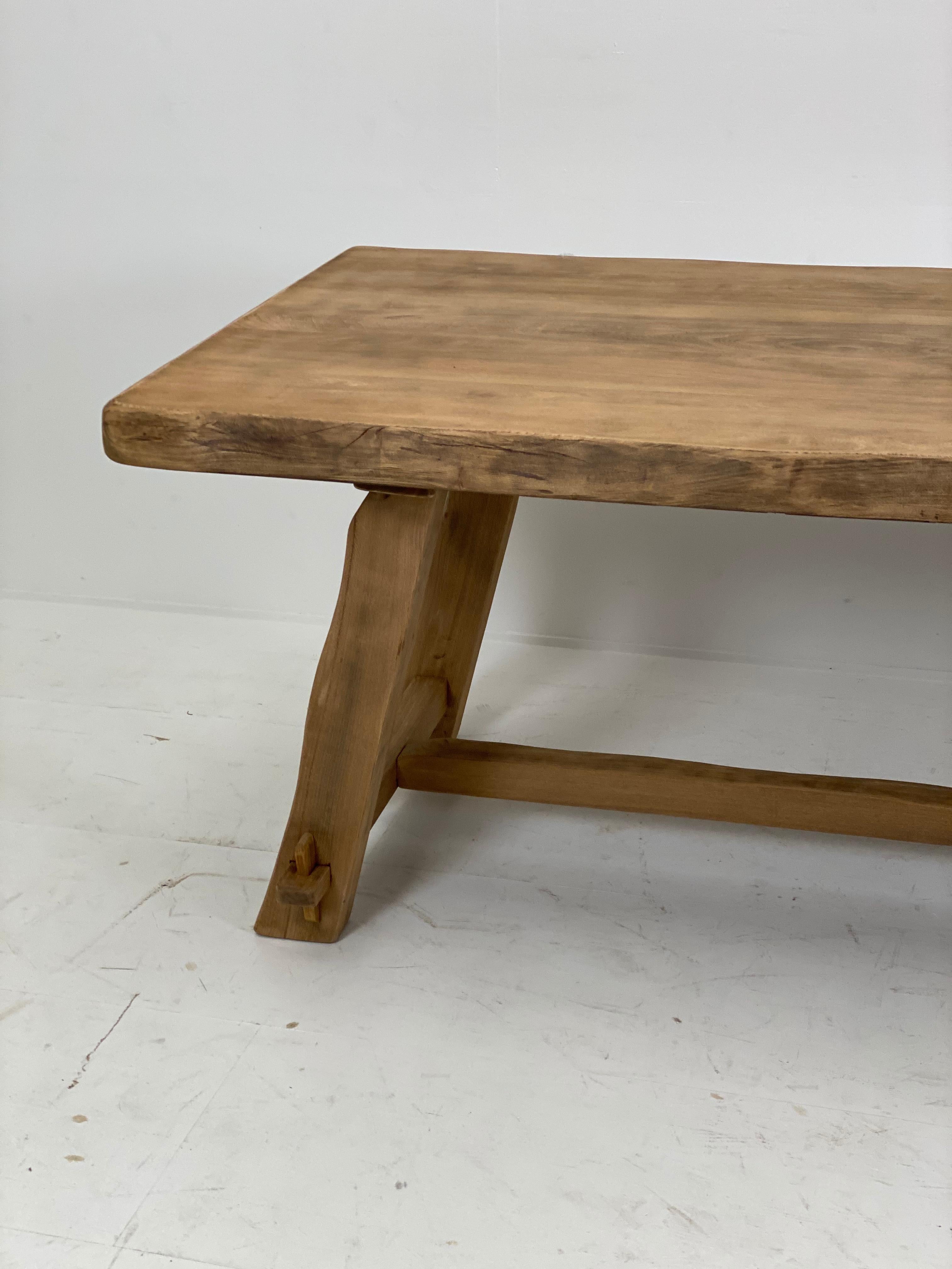 Olavi Hanninen , Elm Dining Table, 1959 In Good Condition For Sale In Schellebelle, BE