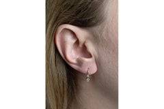 Orecchini antichi in oro 14k con diamanti, Ungheria, 1937-1966.