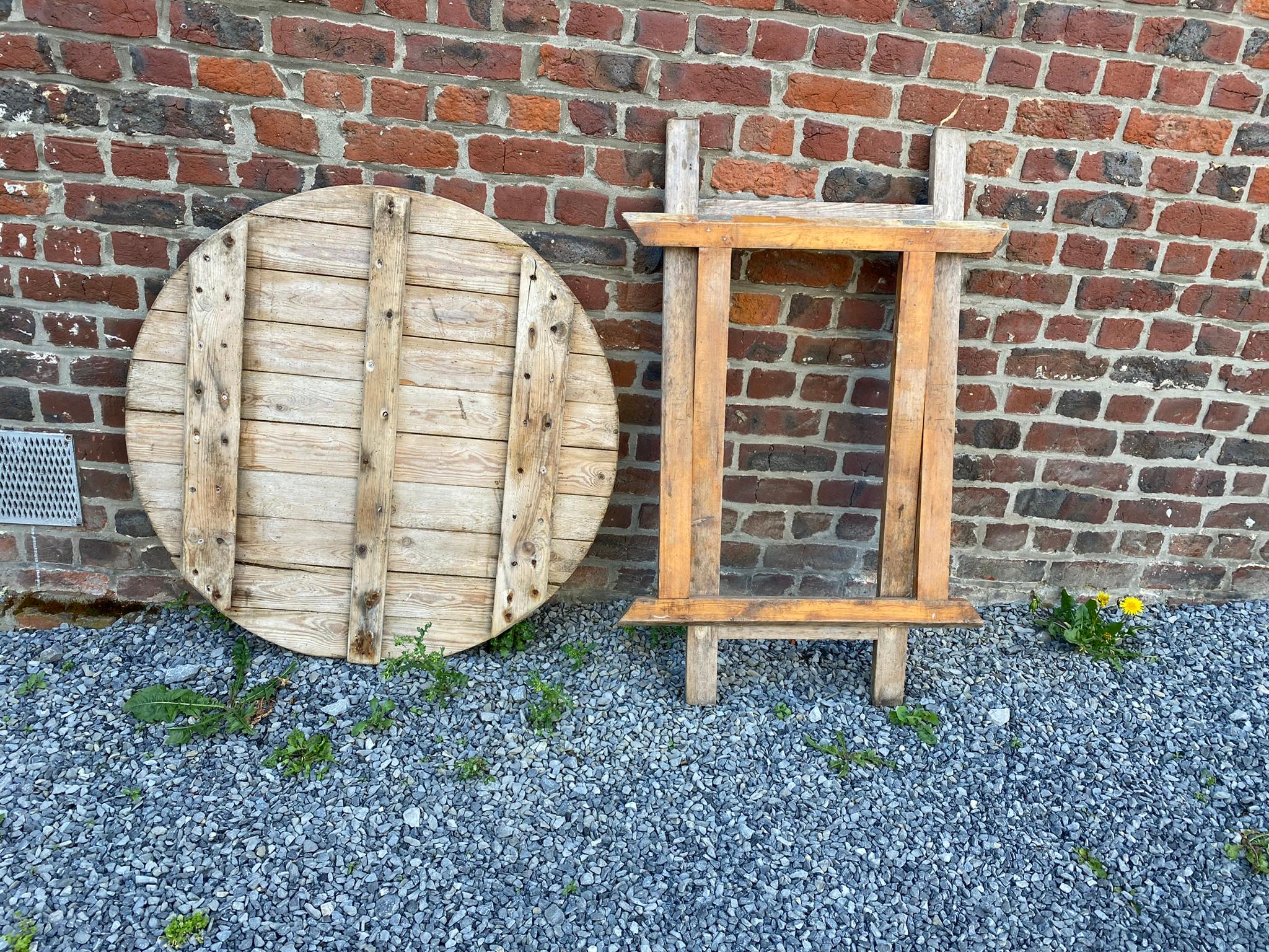 Old 19th Century Winegrower's Table in Pine, Disassembles into Two Parts In Good Condition For Sale In Saint-Ouen, FR