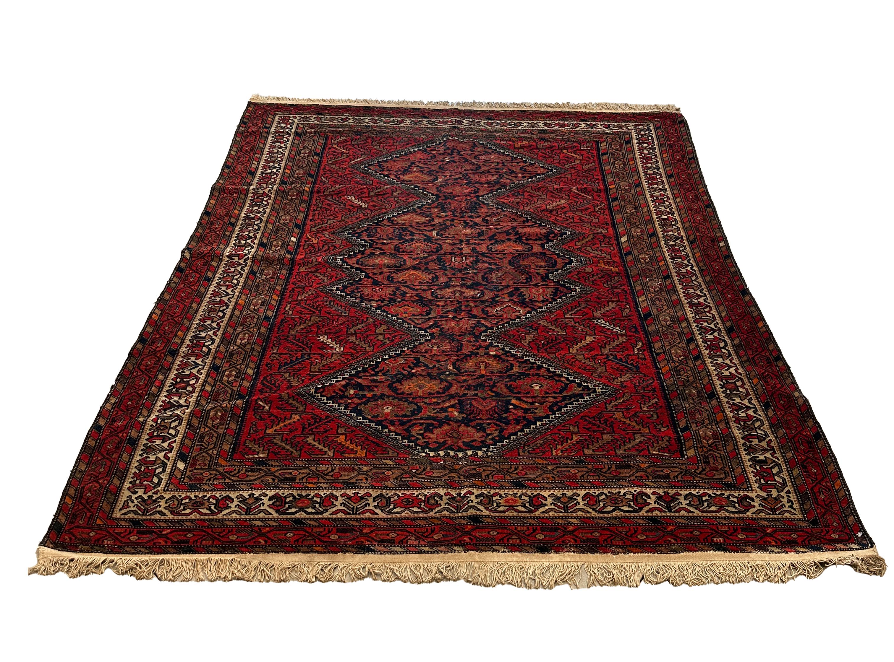 Old 5x5.10 Persischer Akzent-Teppich in Rot und Hellbraun im Zustand „Hervorragend“ im Angebot in West Hollywood, CA