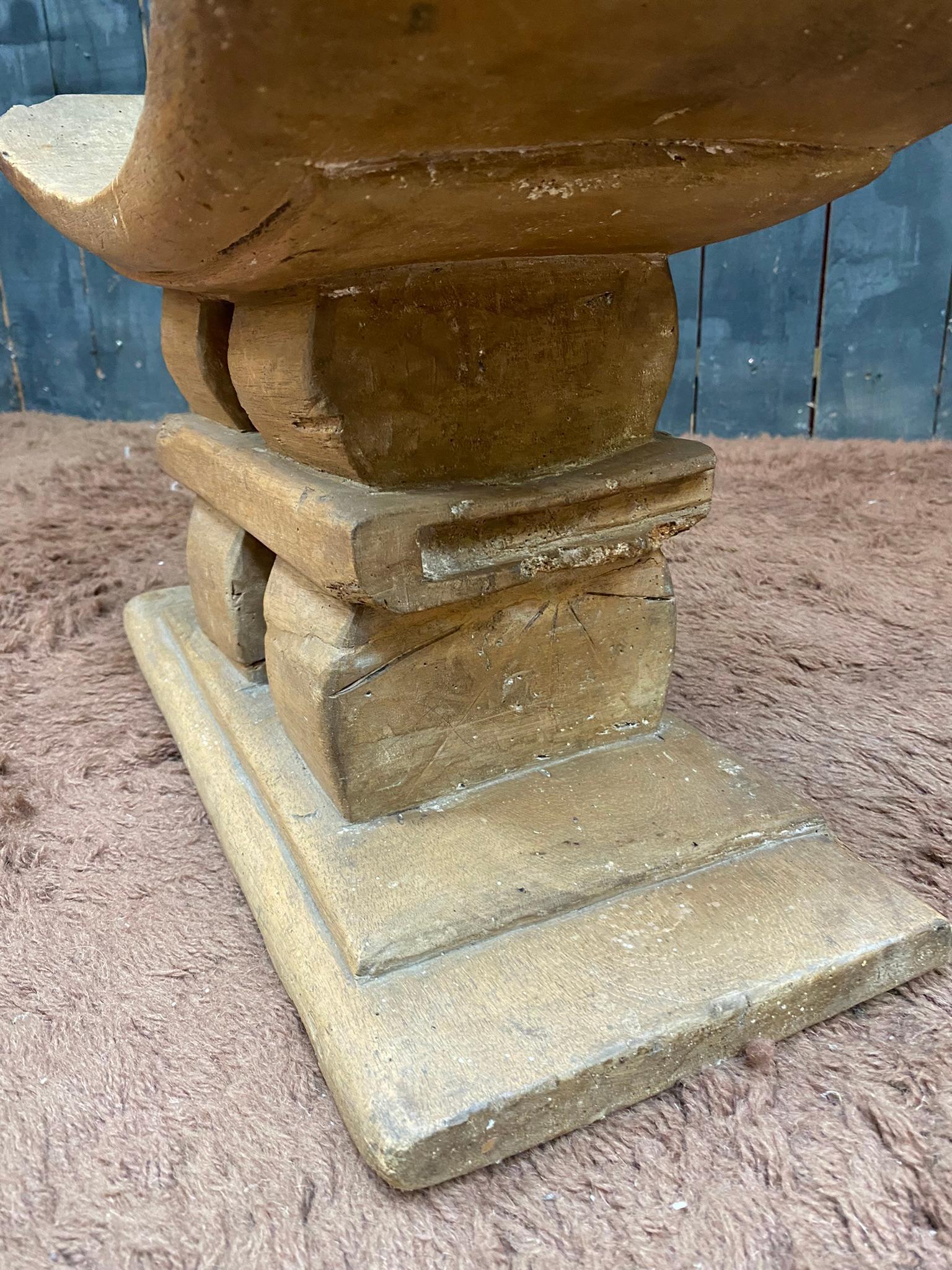 Old African stool, early XX, normal wear For Sale 6
