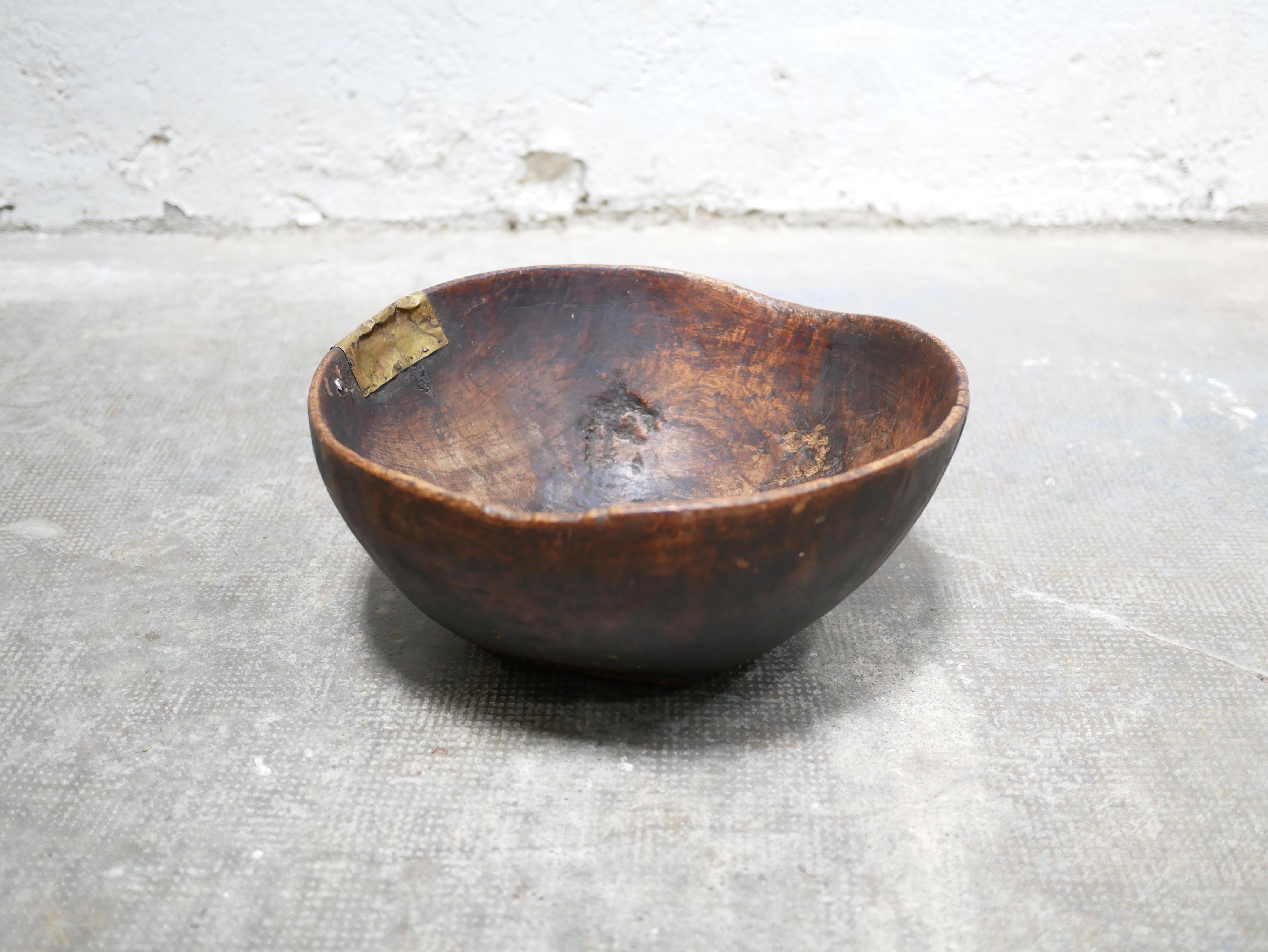 Old African wooden salad bowl 8