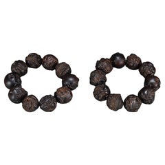 Par de pulseras de cuentas de sapo doradas talladas en madera de agar antigua