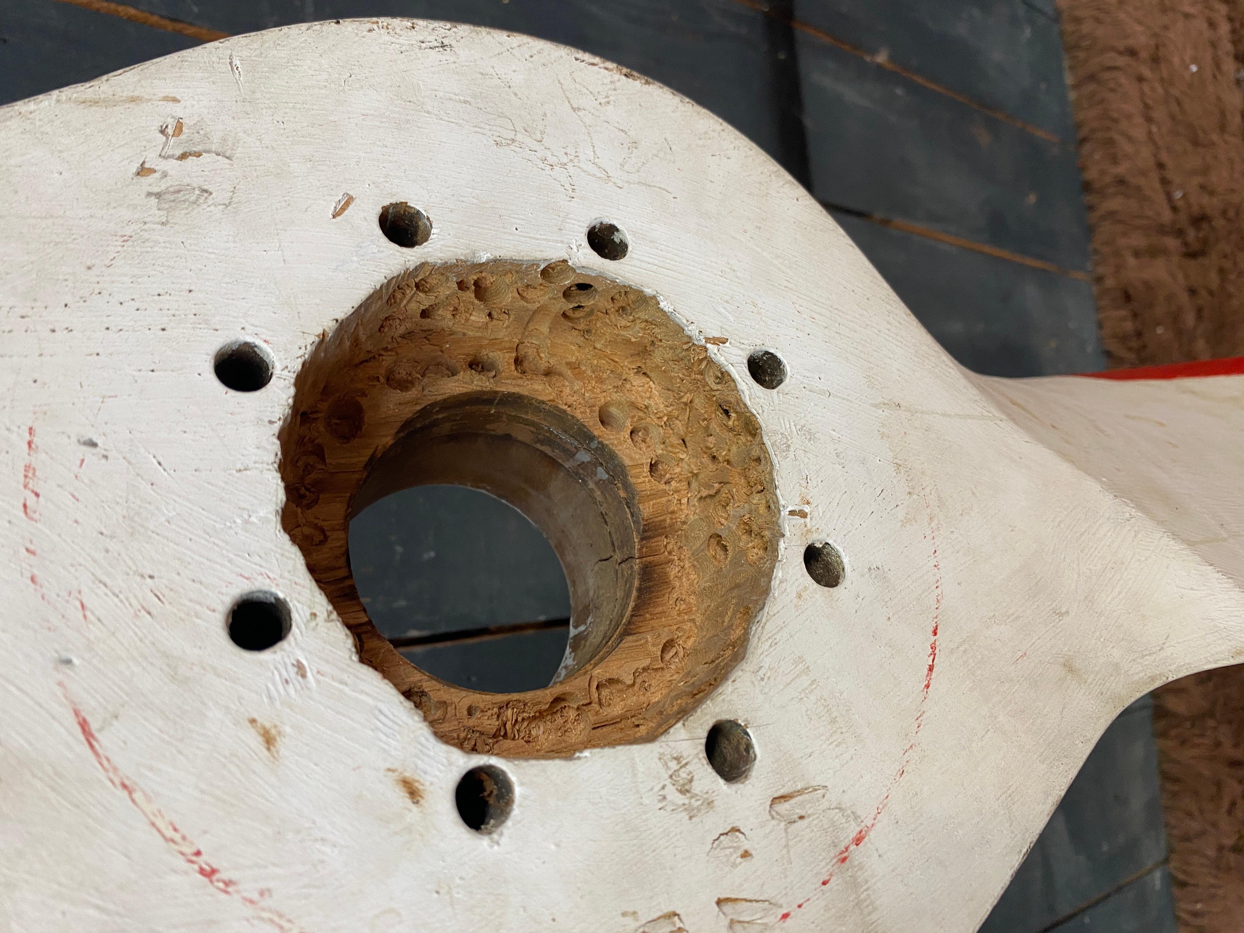 Métal Old Airplane Propeller, origine canadienne en vente