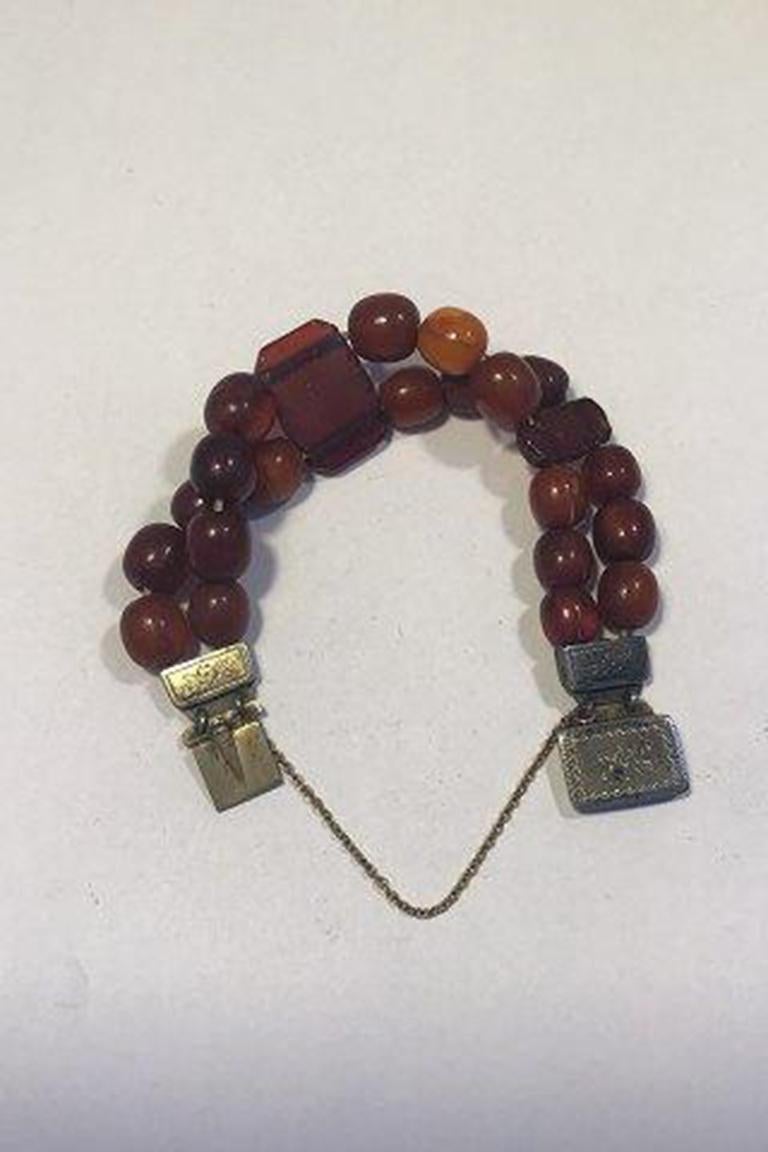 Old Amber Bracelet In Good Condition For Sale In Copenhagen, DK