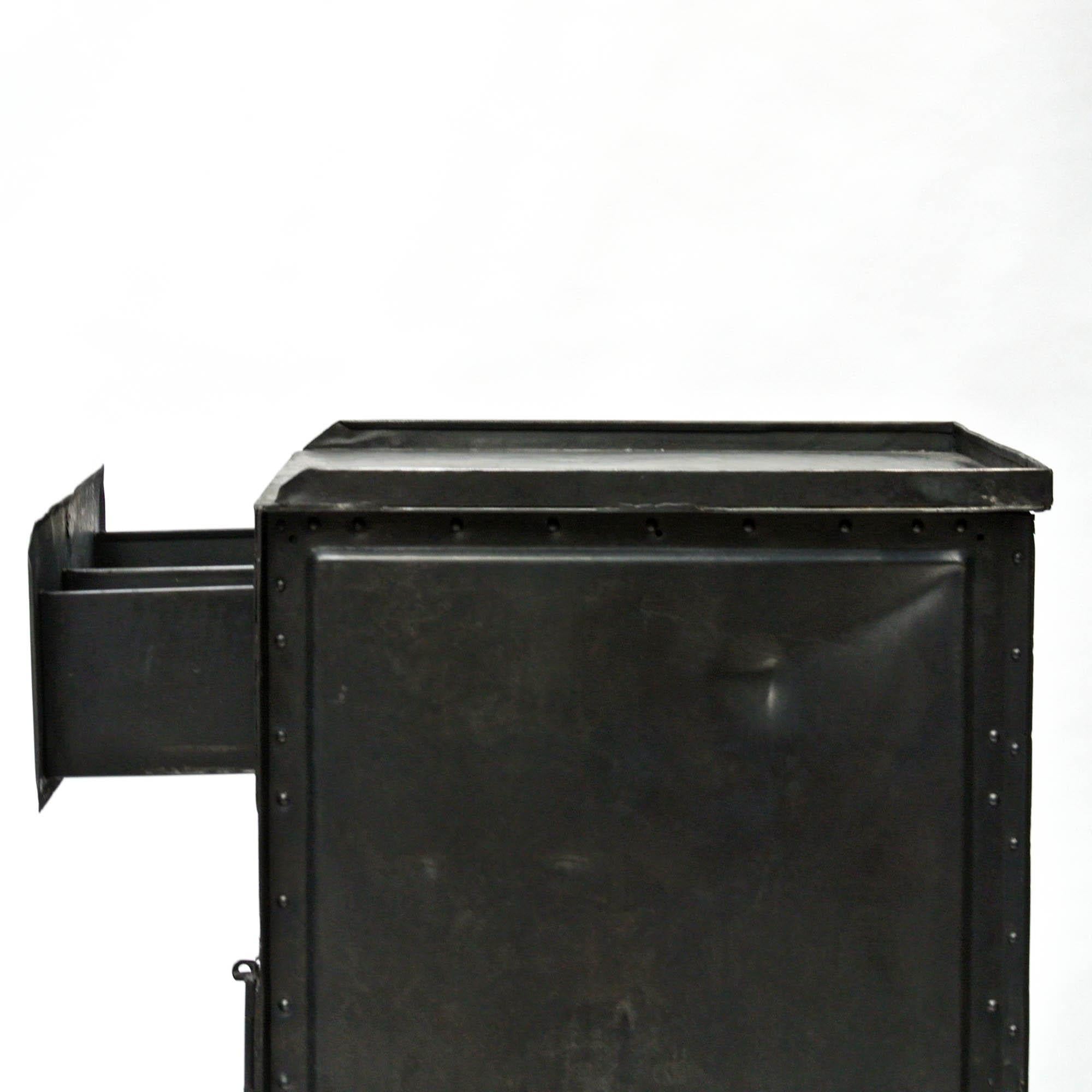 Old American Cabinet in Riveted Steel, 1942, US 9